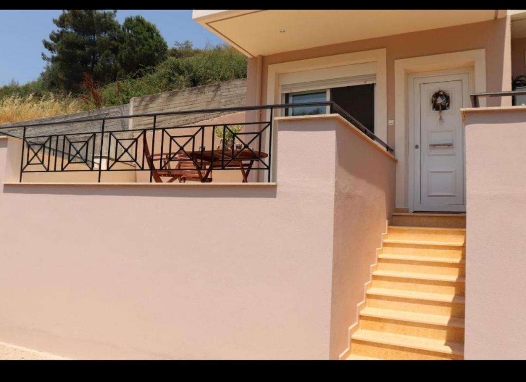 Iris Deluxe 4 Apartment Kavala