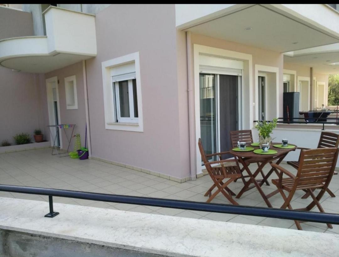 Iris Deluxe 4 * Kavala