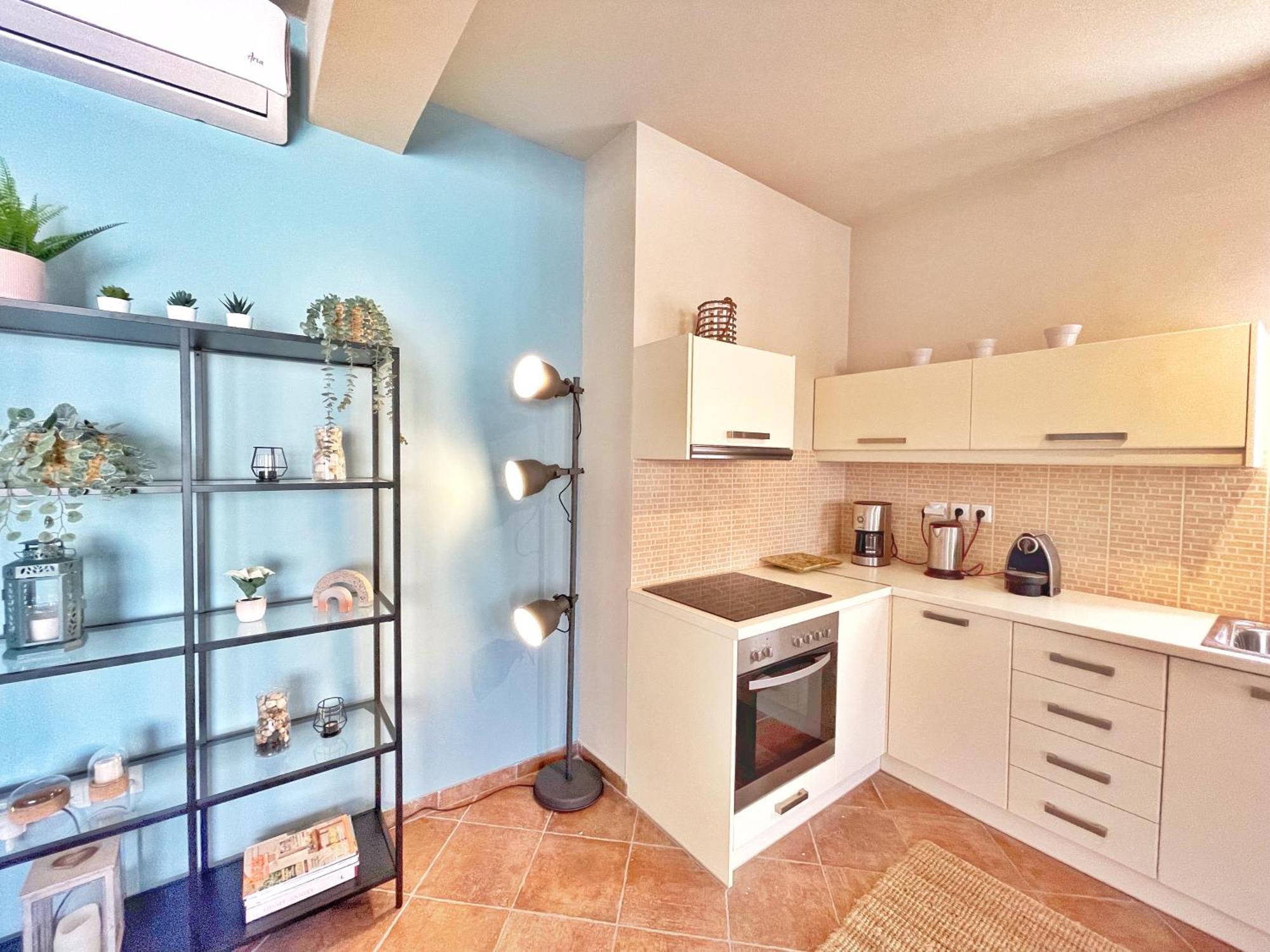 Apartment Irida - Sea & Sunset Flats By Explore Andros Batsi (Andros)