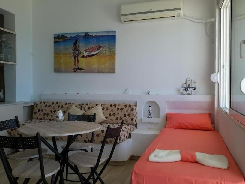 Anastasia House Haraki Apartment *