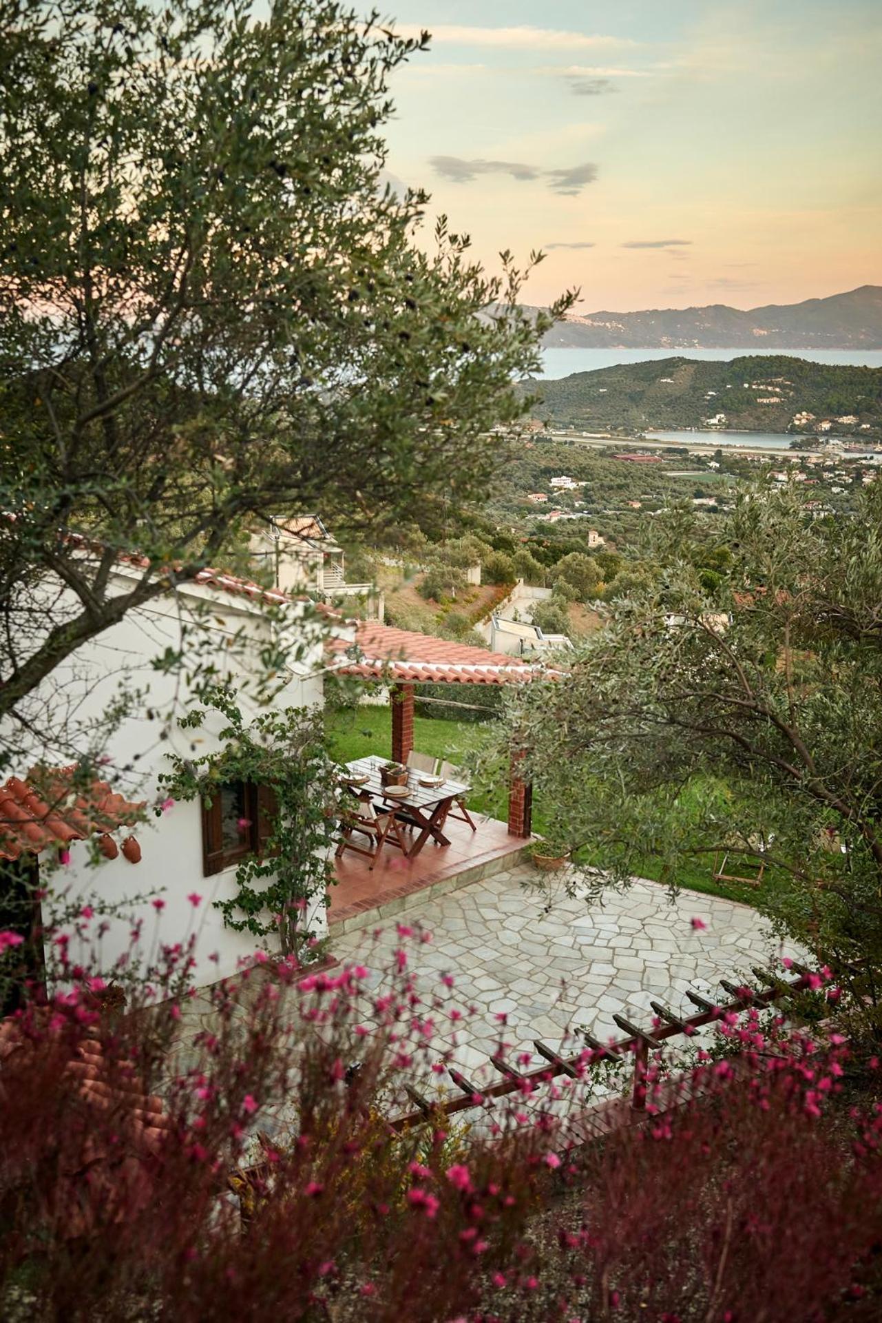 Eleven - Private With A Breathtaking View