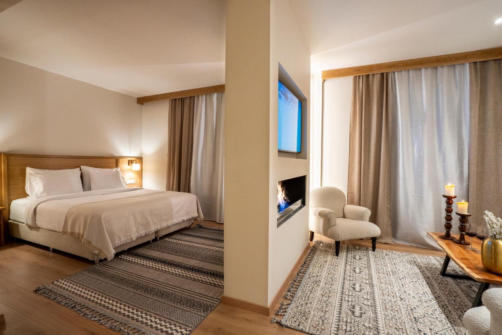 Likoria Hotel 4*