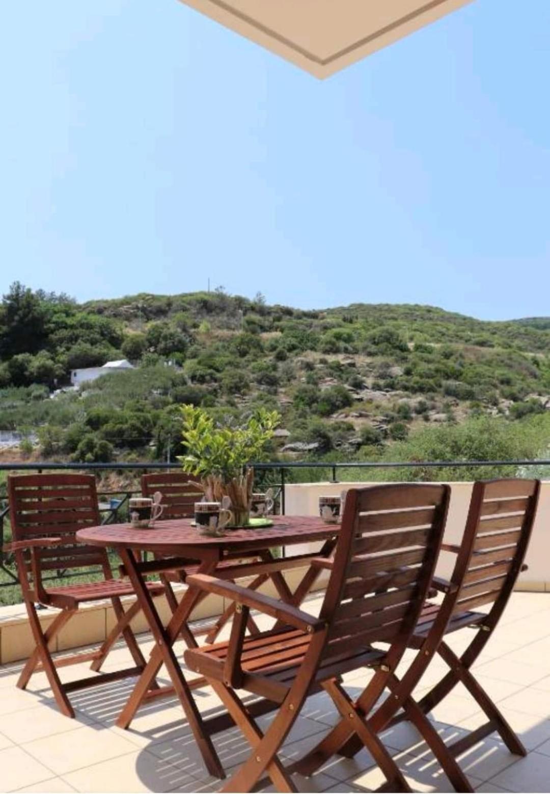Iris Deluxe 4 * Kavala