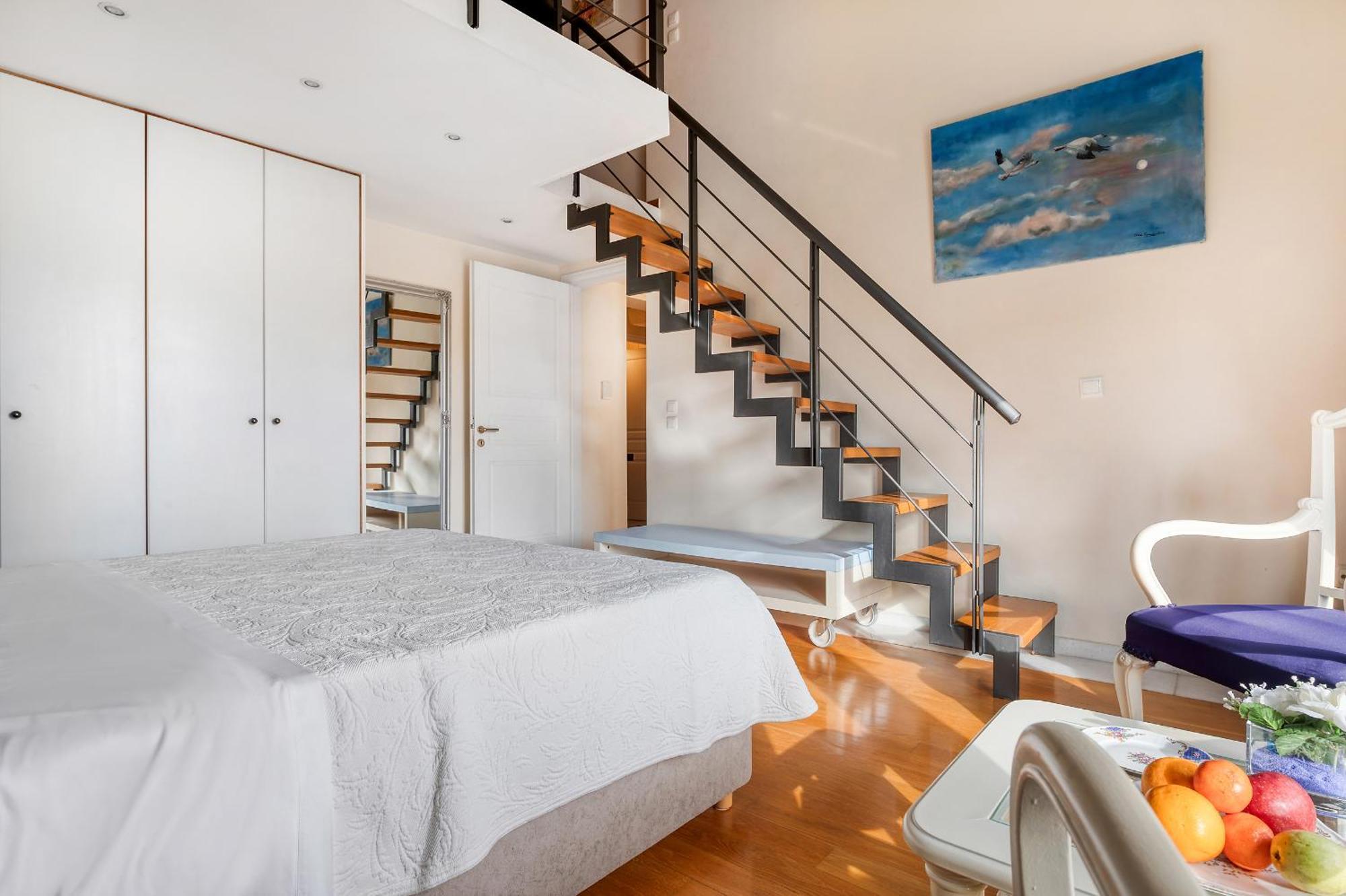 Artistic Luxury Villa *