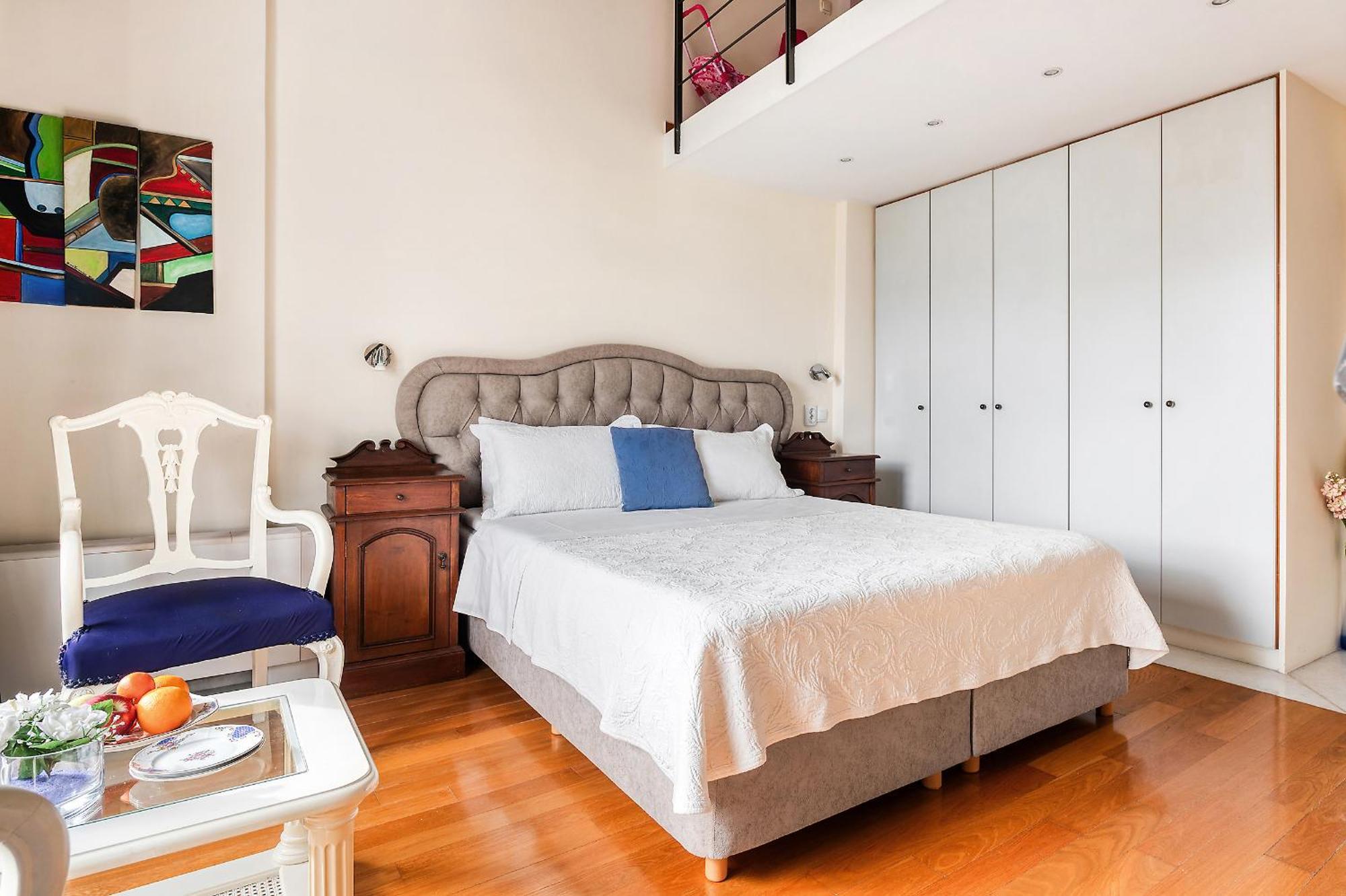 Artistic Luxury Villa