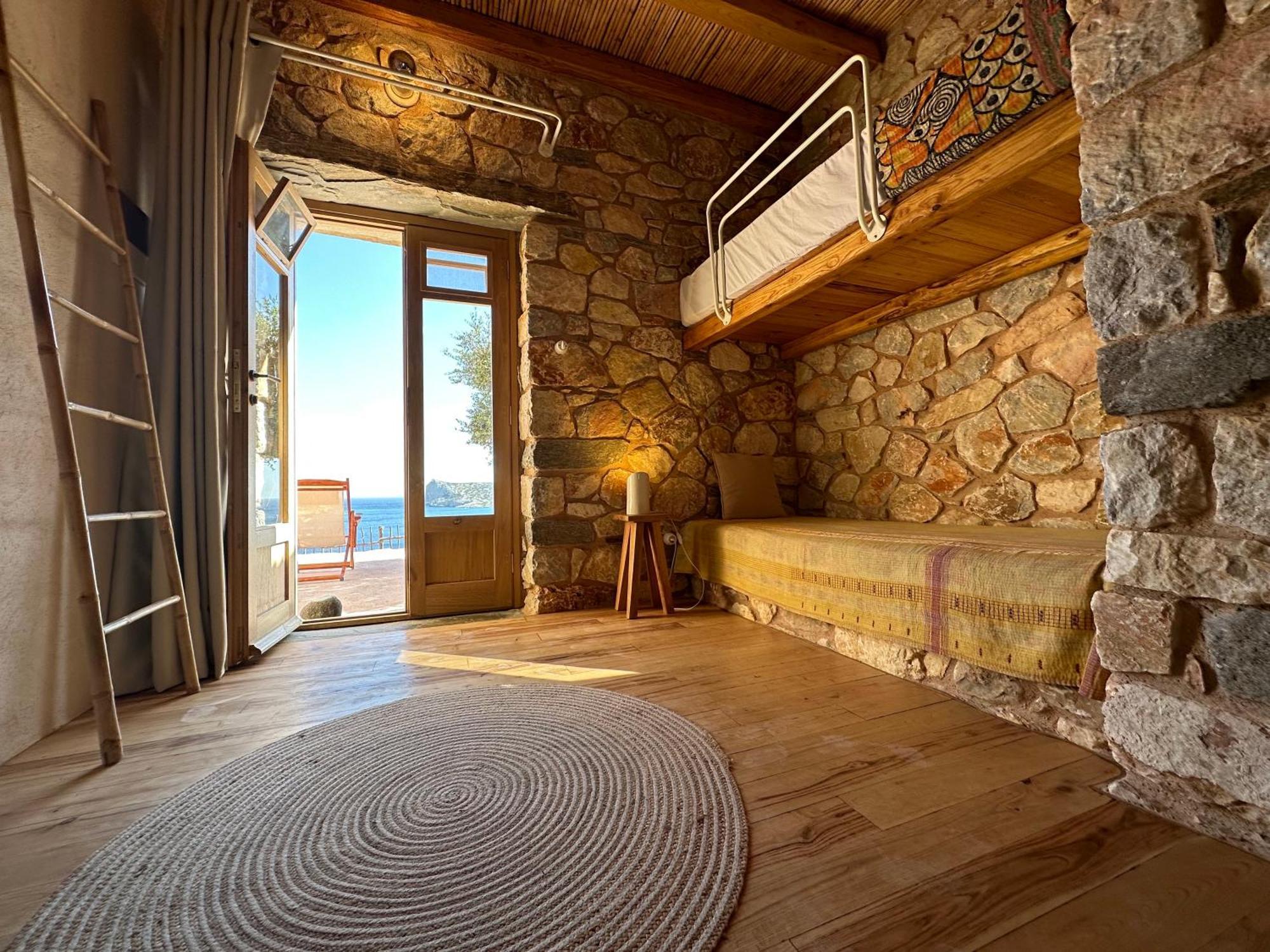 Hotel Phisis Nature Retreat