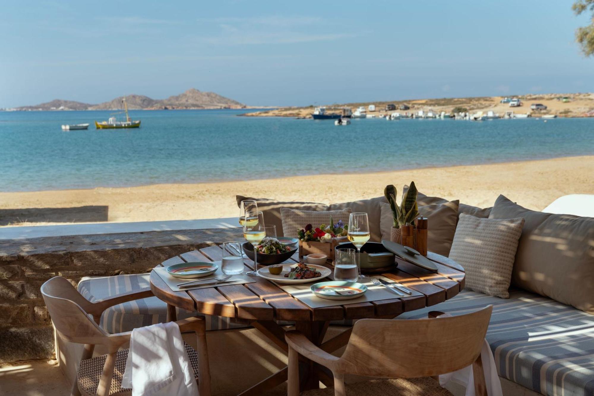 Cosme, A Luxury Collection Resort, Paros 5*