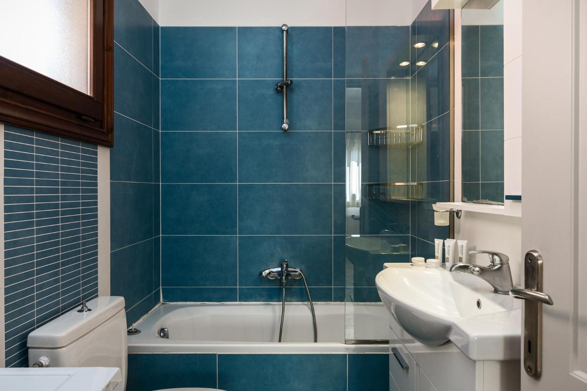 House With Private Mini Pool Jacuzzi & Viros