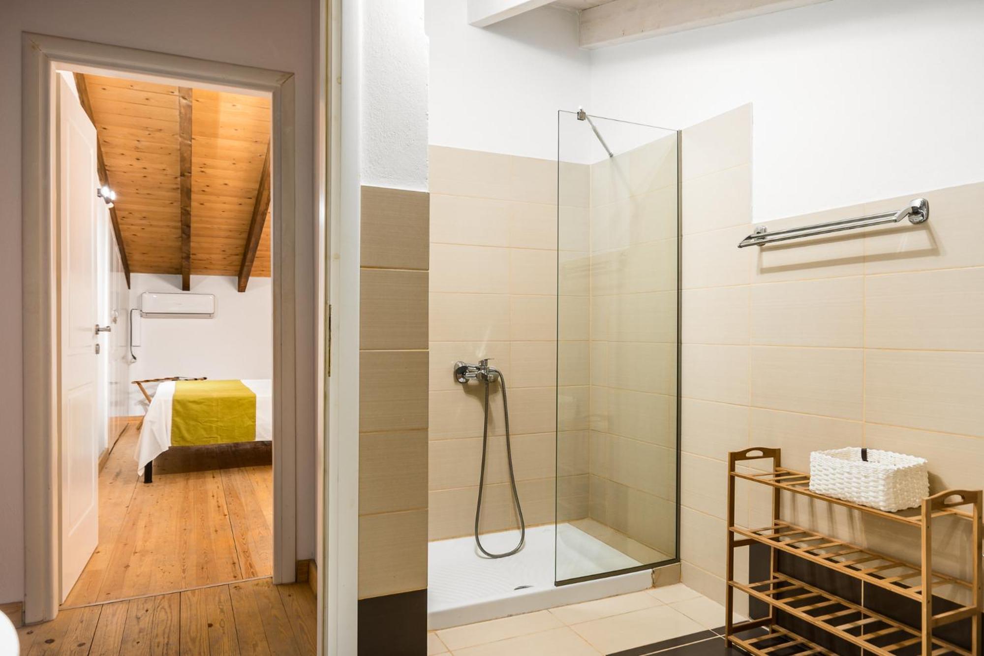 House With Private Mini Pool Jacuzzi & Holiday home Viros