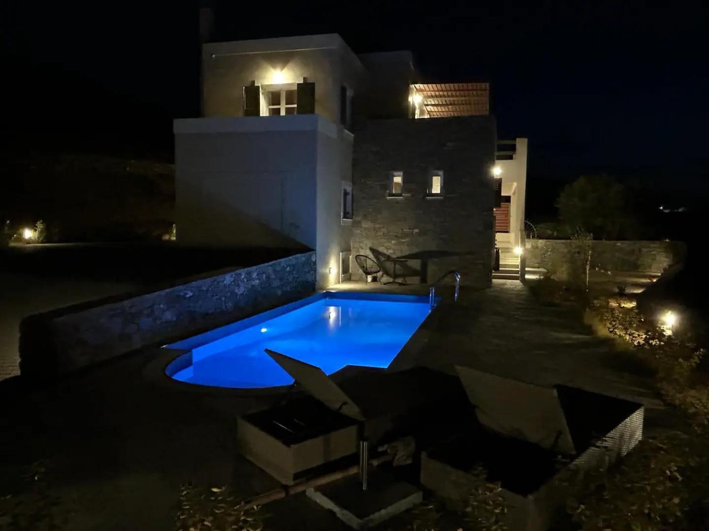 Villa Stelios-korina With Pool And Stunning View In Syros Posidonia *