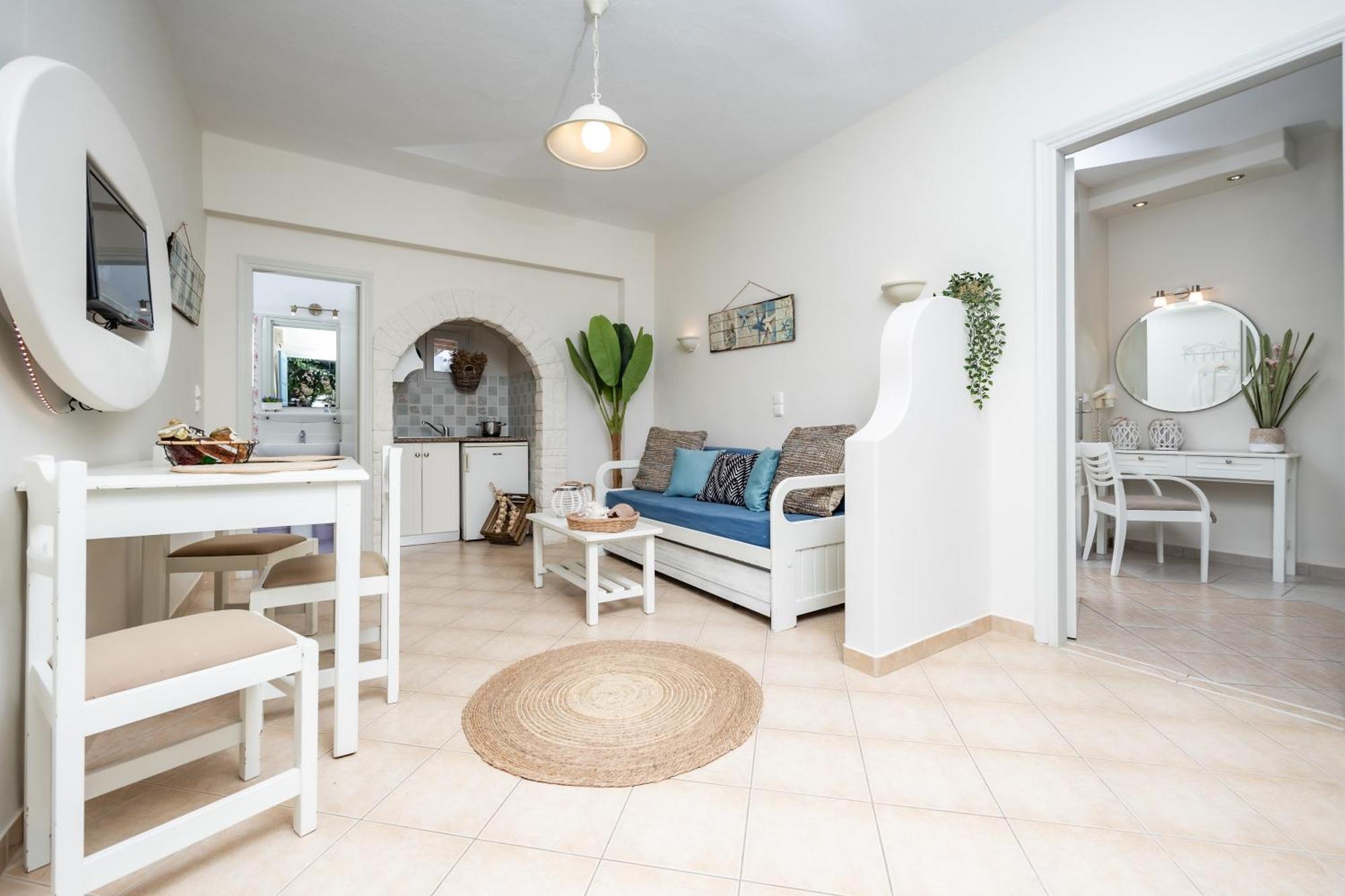 Aggeliki's Diamond Aparthotel 2*