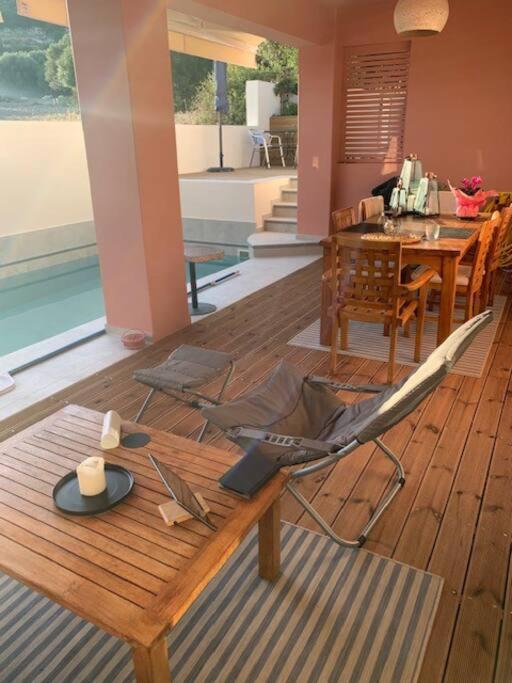 Cute With Private Pool *