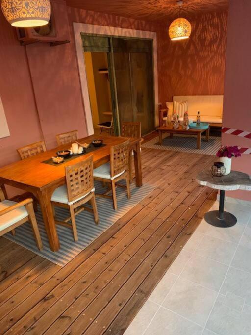 Cute With Private Pool Apartment *