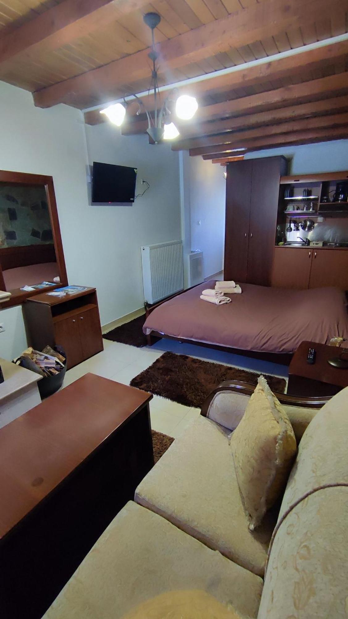 ξενωνασ θεα Guest house *