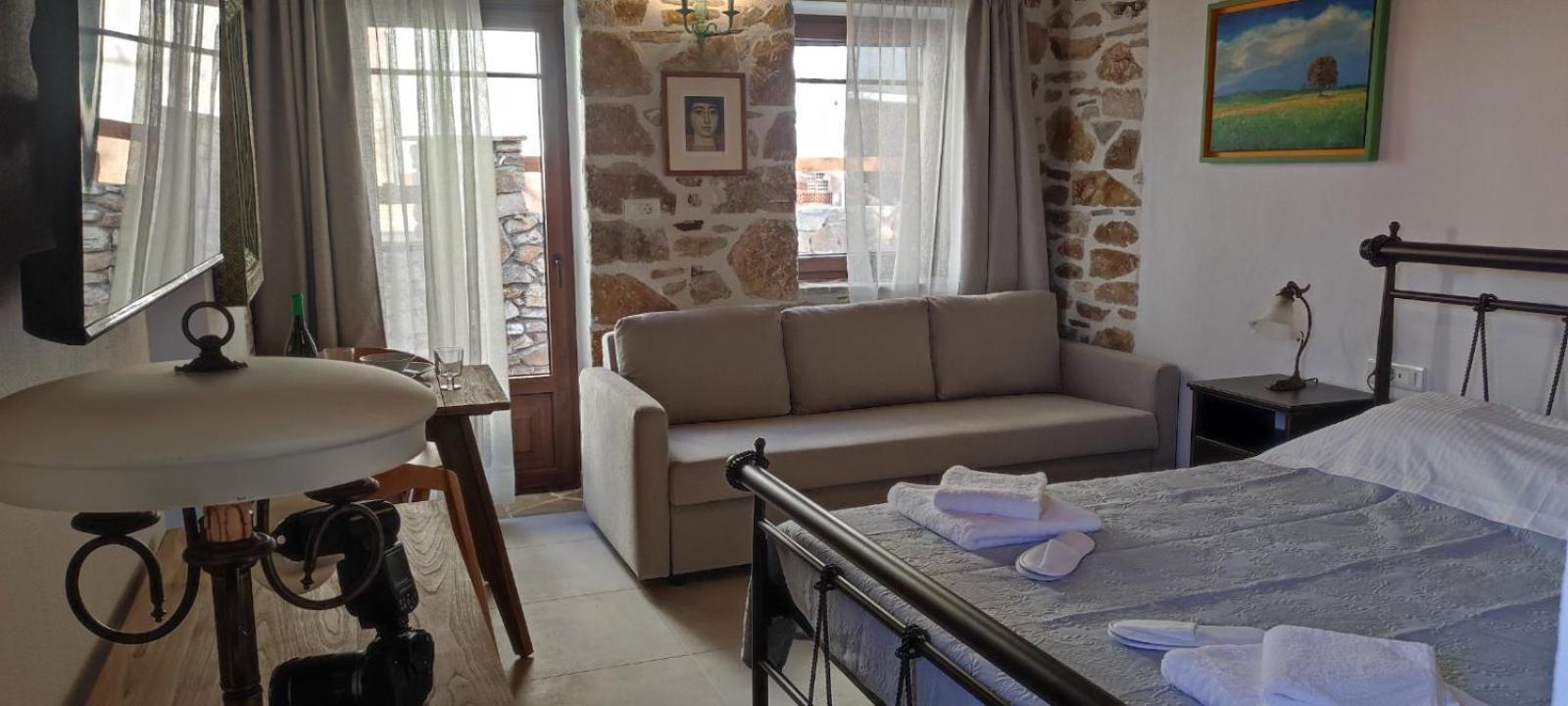 Annousa's House & Aparthotel