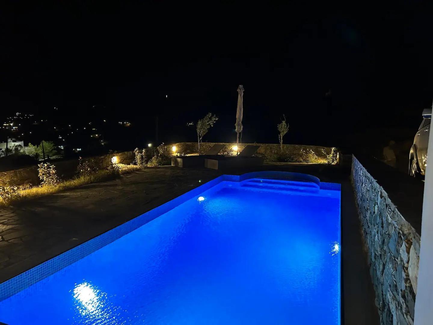 Villa Stelios-korina With Pool And Stunning View In Syros Posidonia *