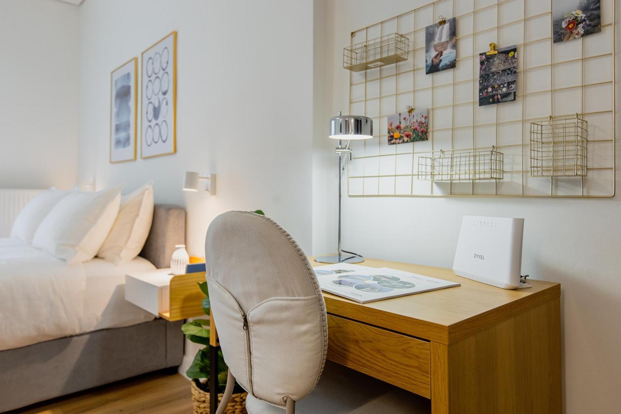 Chic & Comfort Homes In # 3 Apartment *