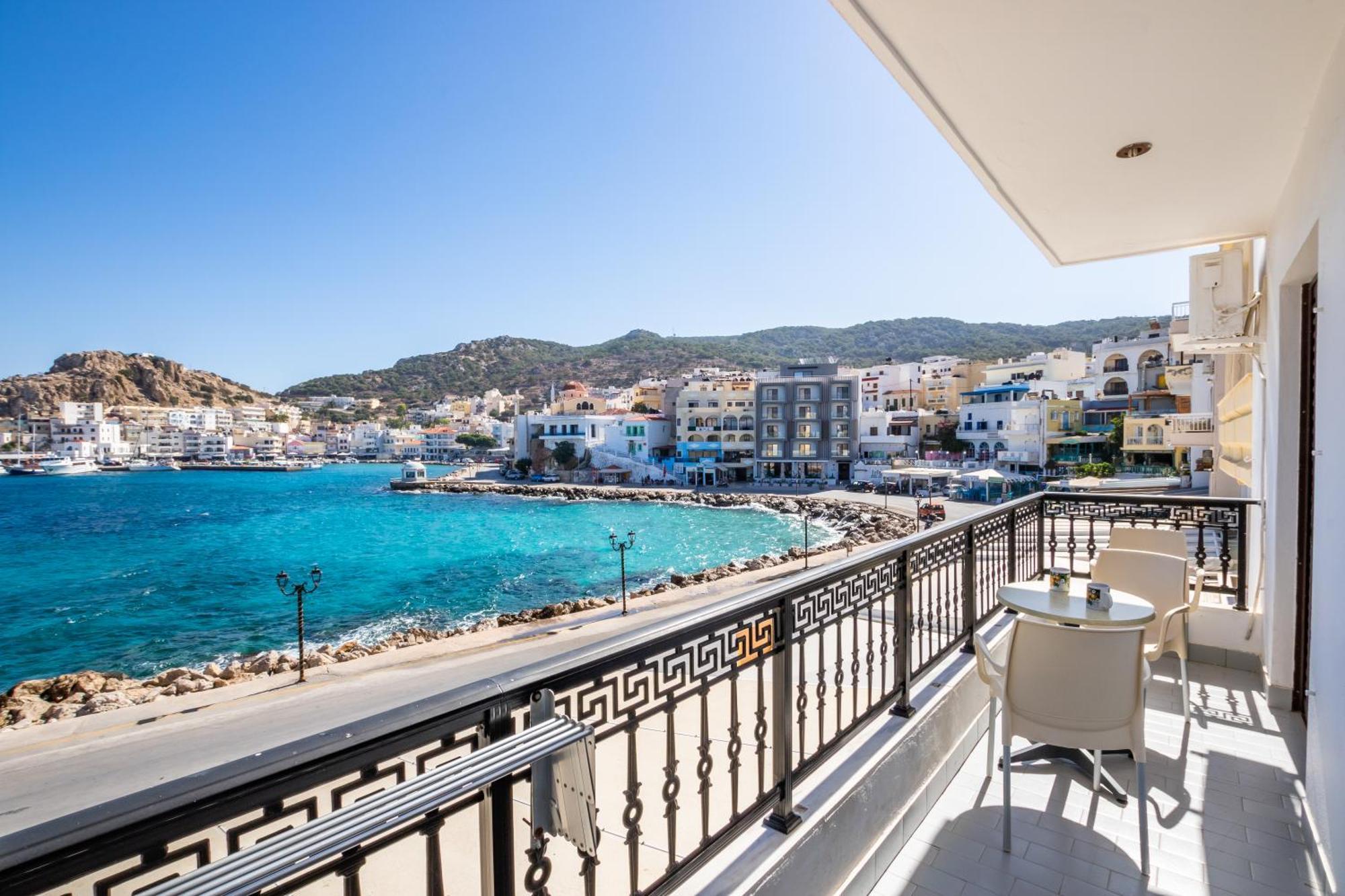 P I G A D I A B A Y Aparthotel Karpathos Town (Pigadia)