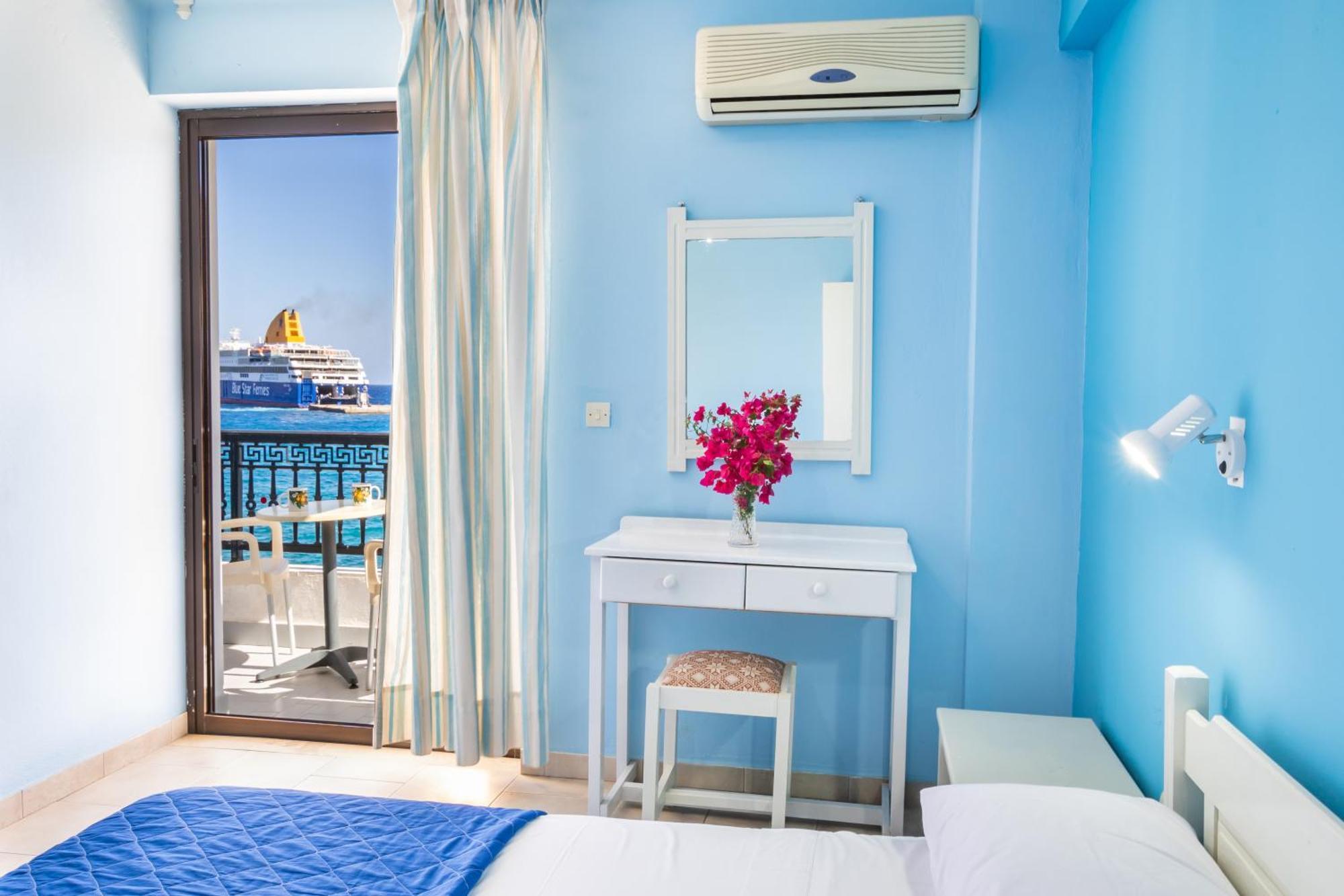Aparthotel P I G A D I A B A Y Karpathos Town (Pigadia)
