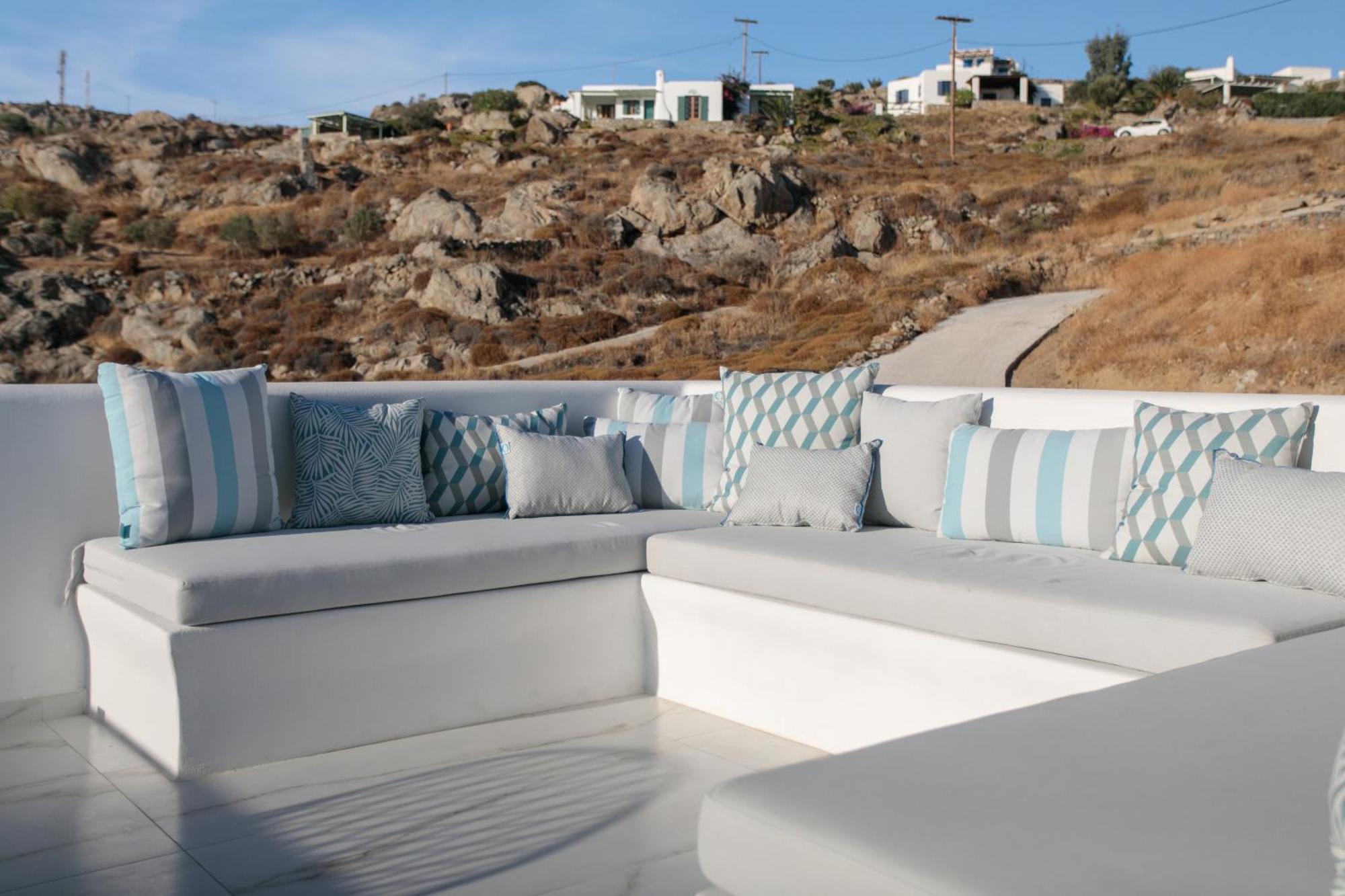 Villa Milagro 4br With Sea View Mikri Vigla