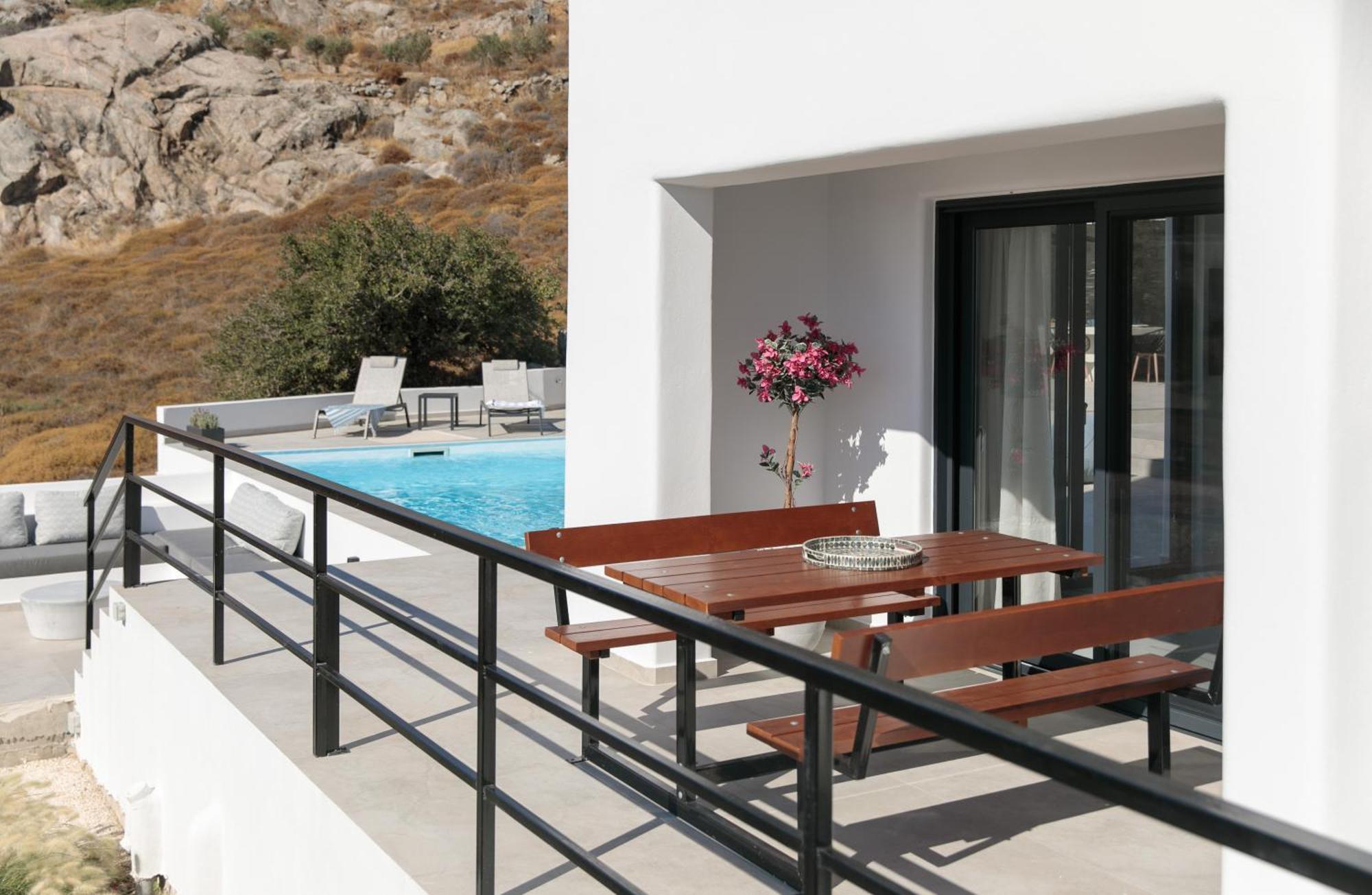 Milagro 4br With Sea View Mikri Vigla