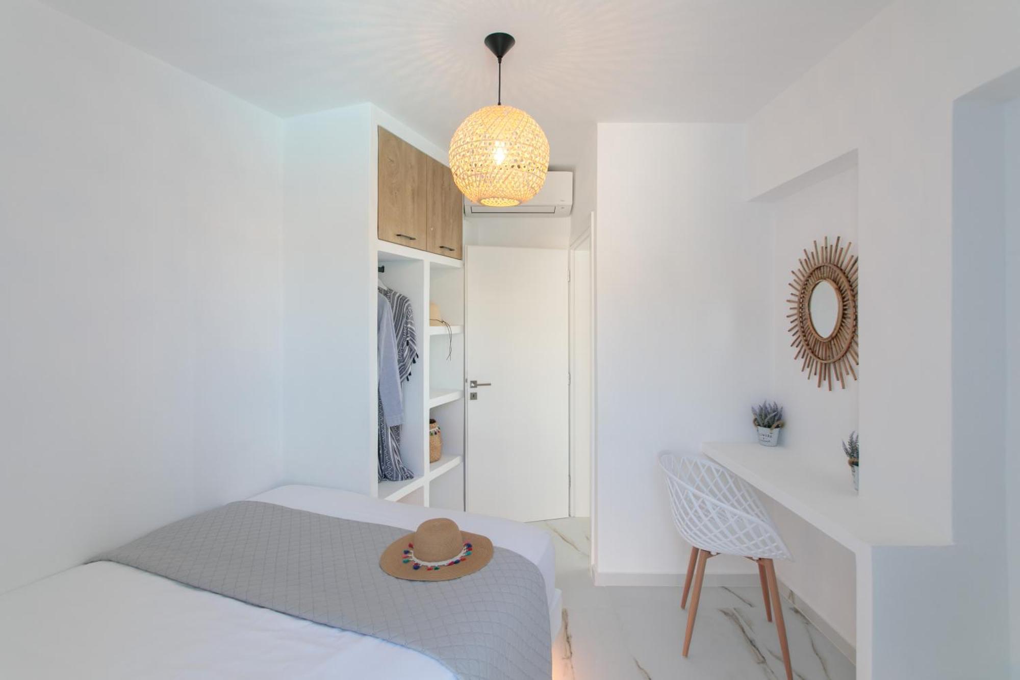Milagro 4br With Sea View Mikri Vigla