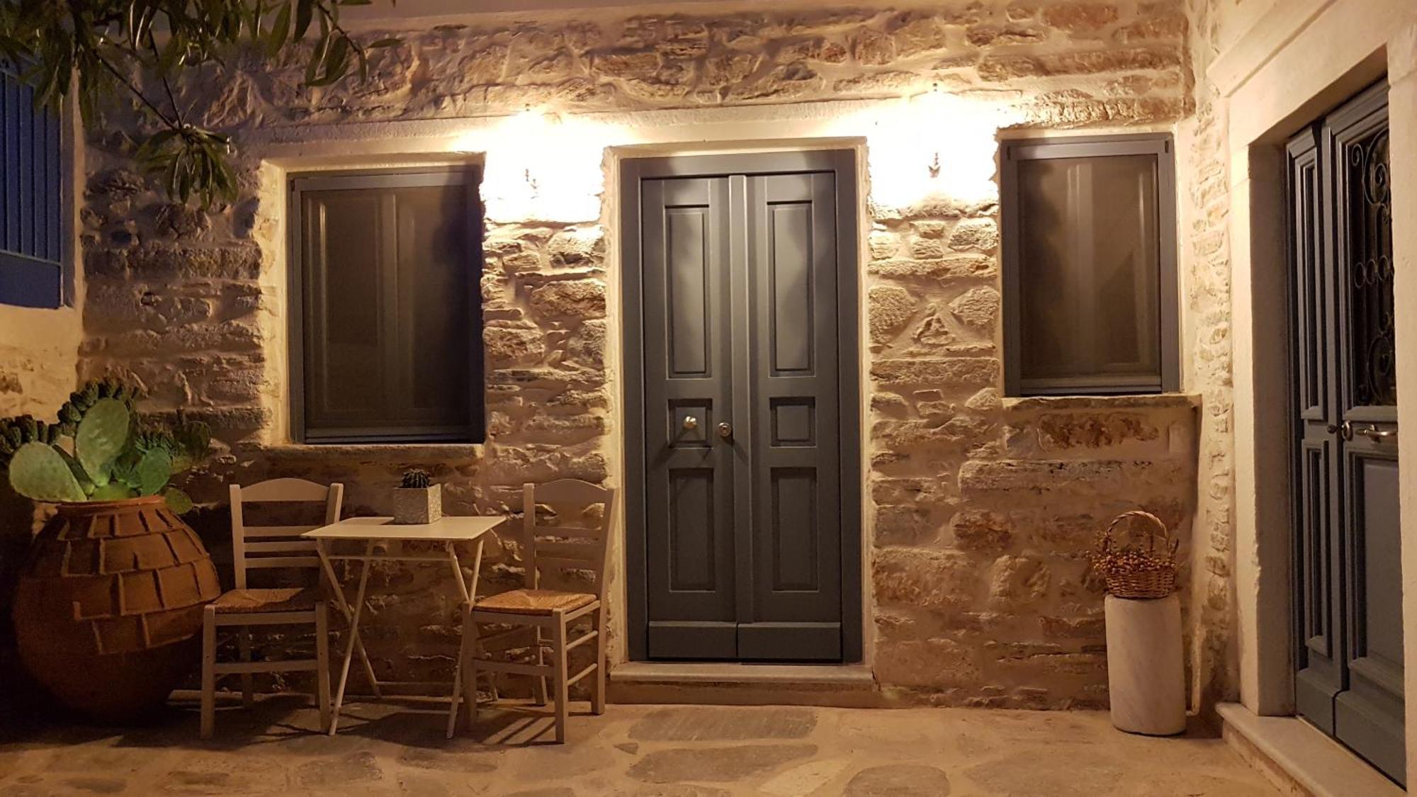 1875 Panoramic Stone House