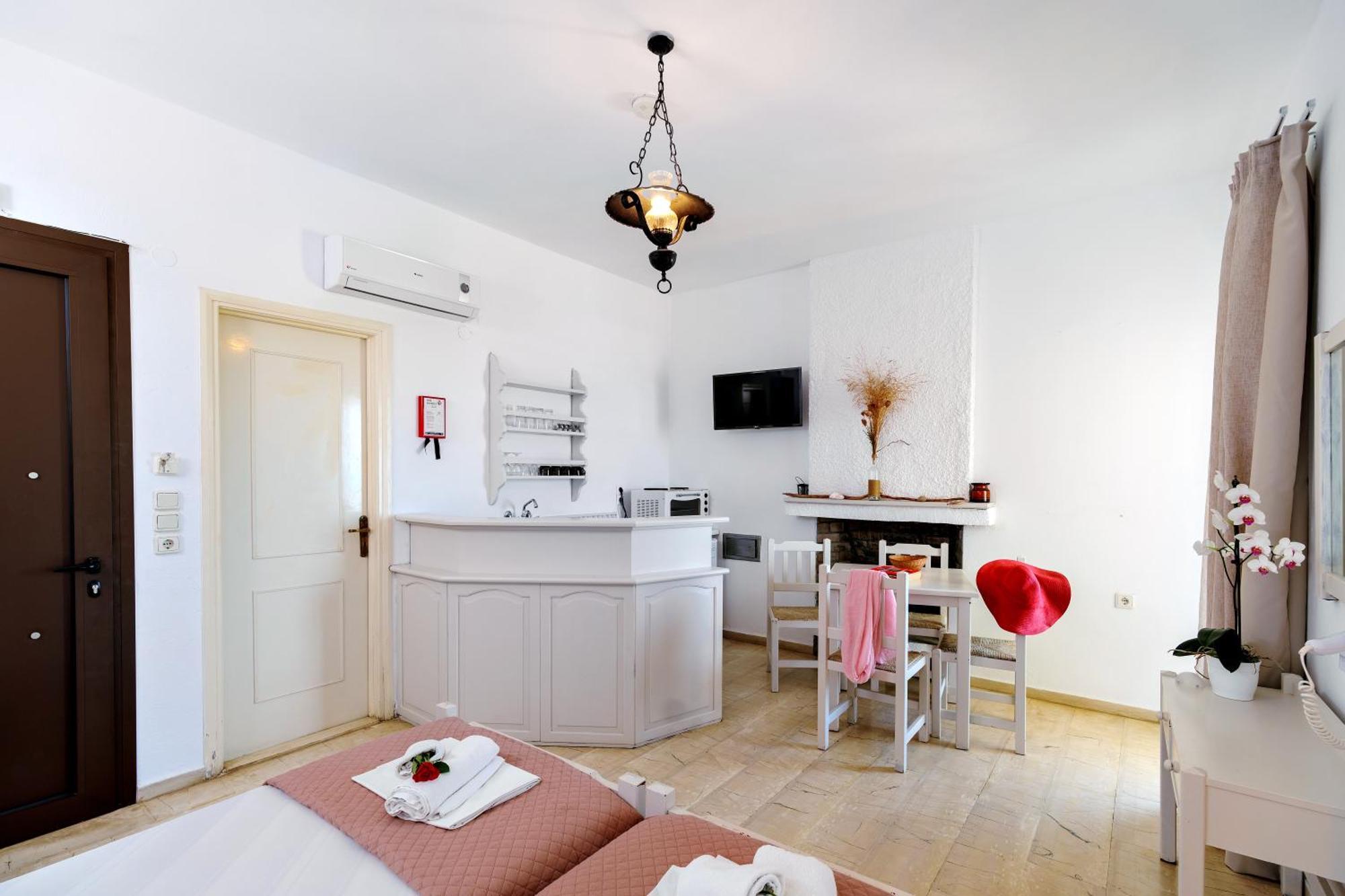 Matzi Aparthotel Gerani (Chania)
