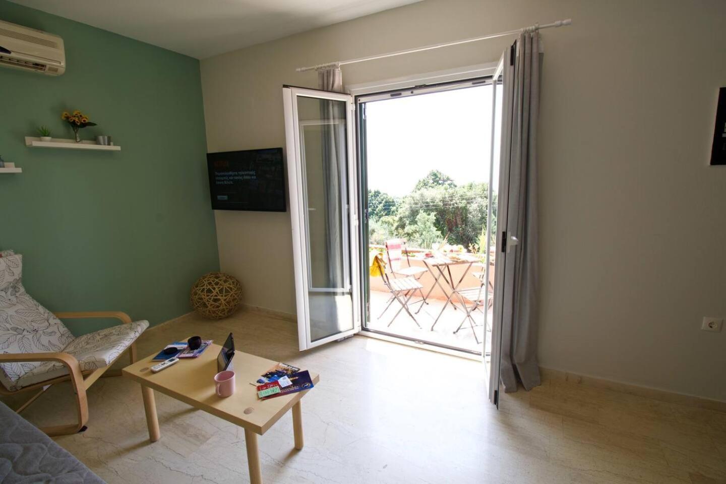 Blue & , - Corfu 1&2-3&4 Dassia (Corfu)