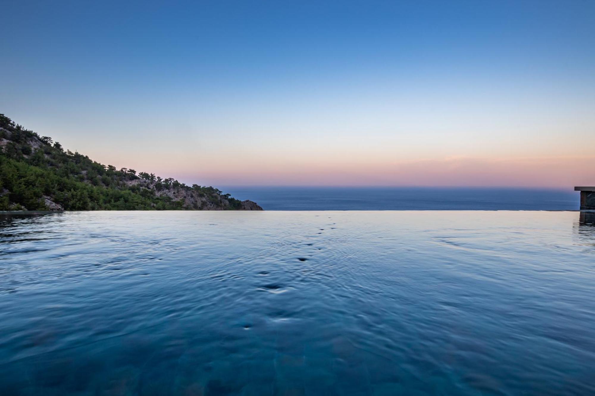 Mertelia Luxury Villa