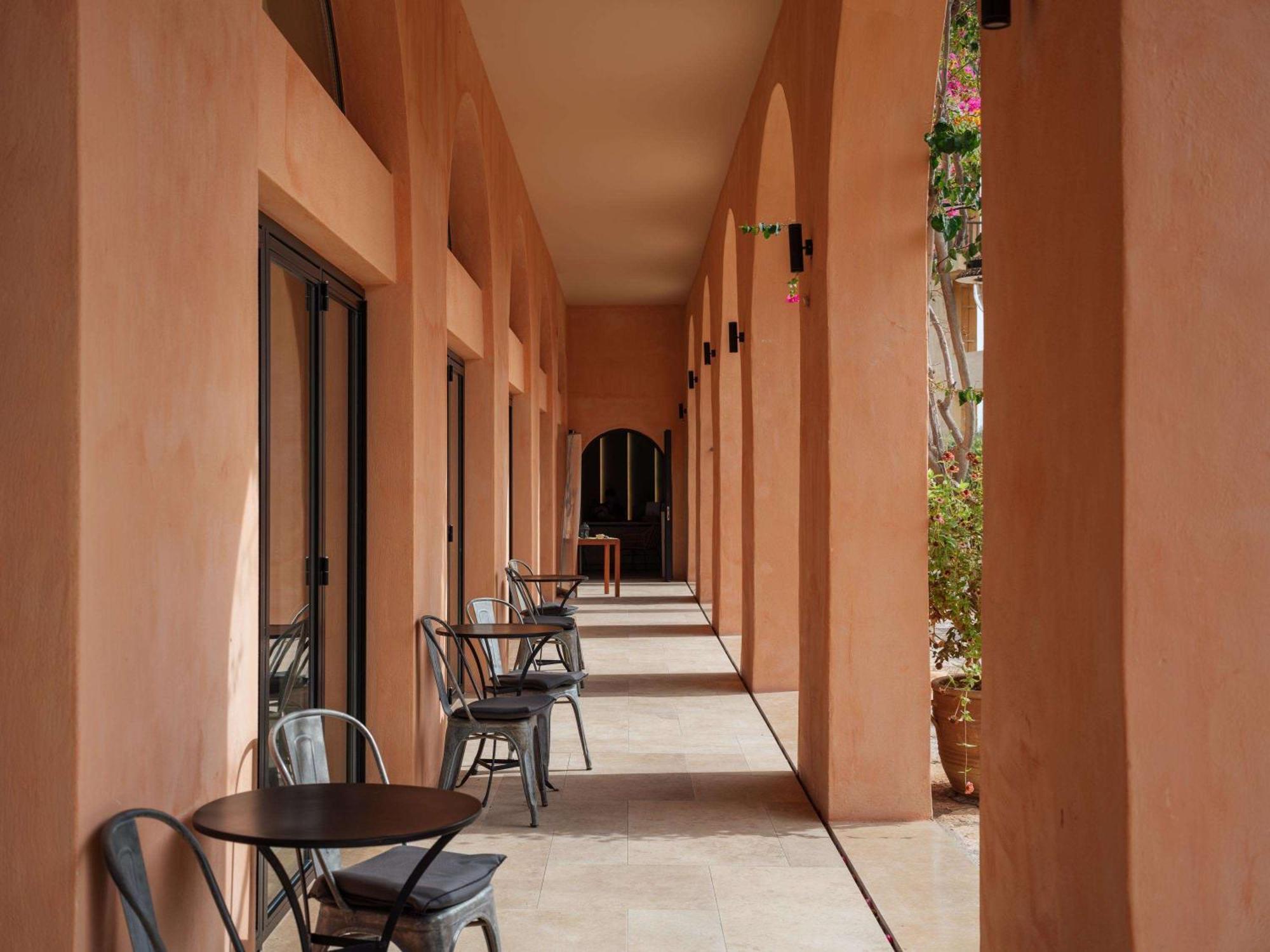 Candia Park Village Hotel 4*