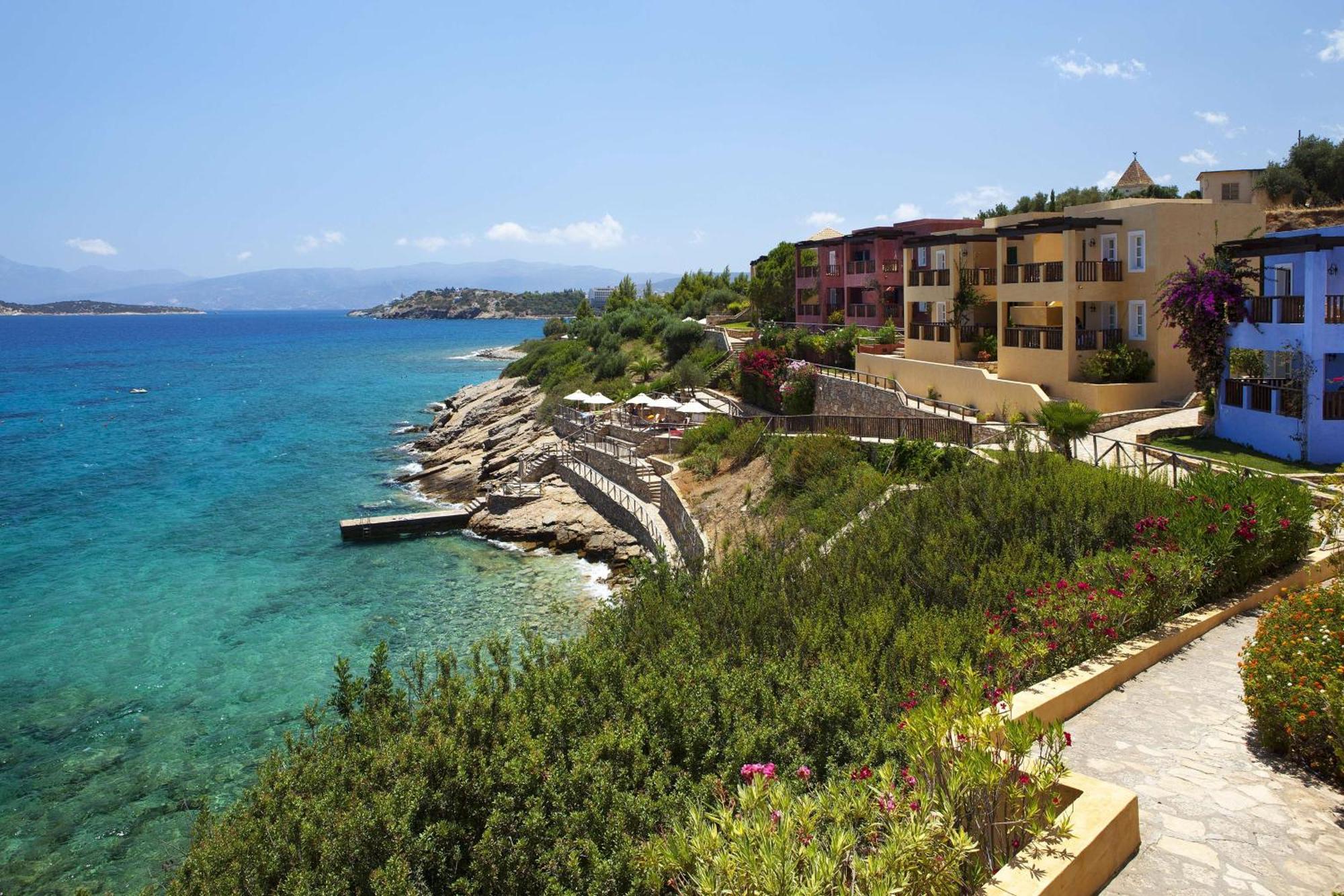 Candia Park Village Hotel 4*