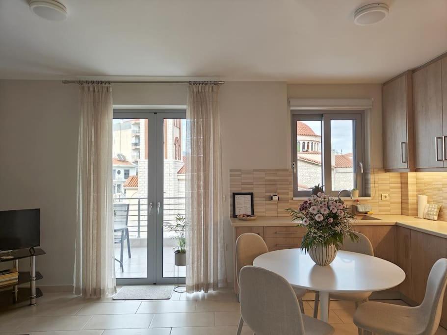 Apartment Margarita Flat Tripoli