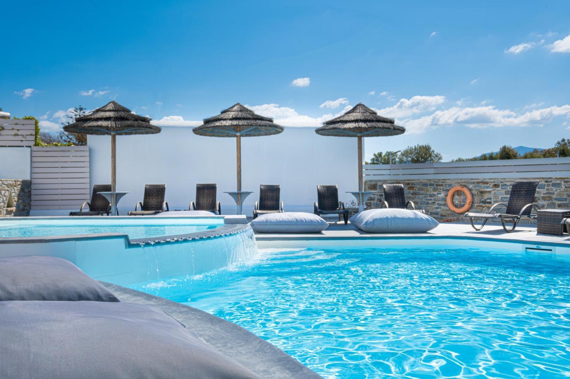 Hotel Liana & Agios Prokopios (Naxos)