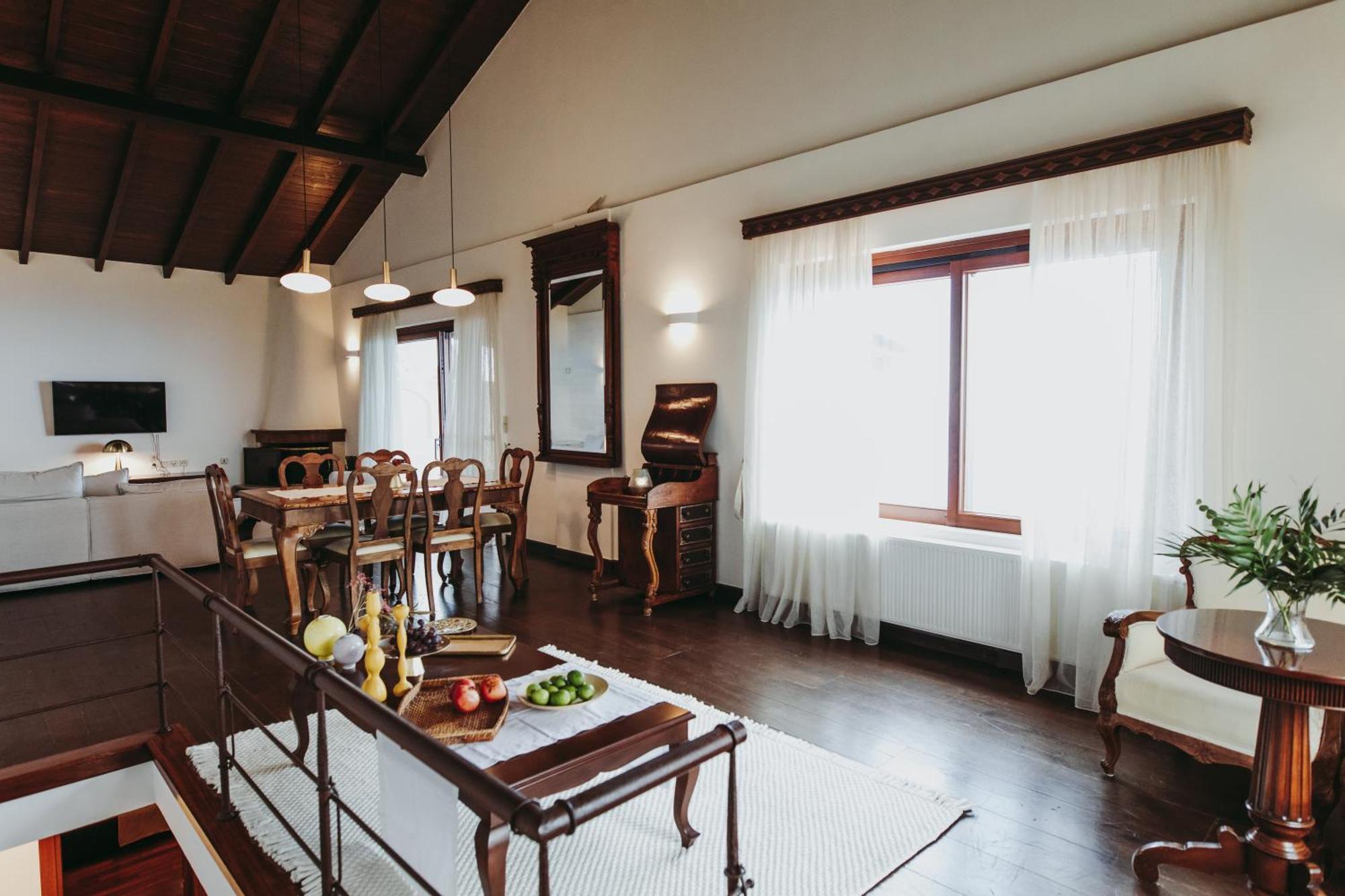 Carmel Villa Drymon