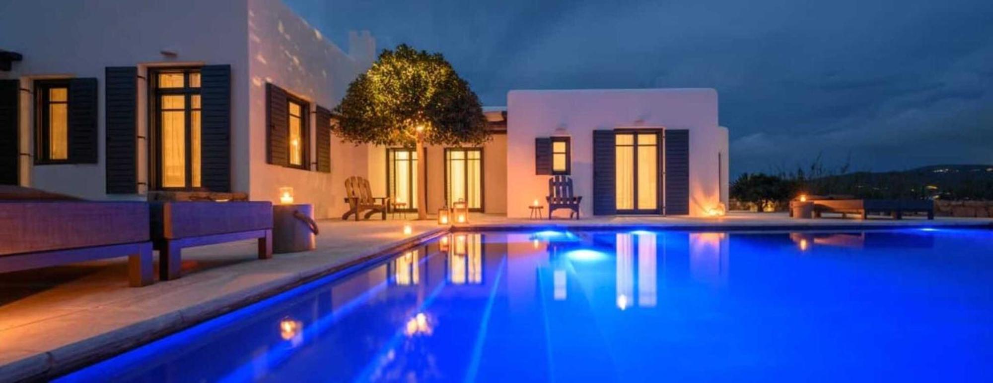 Villa Myconian Platinum Senior & Deluxe Kalafatis
