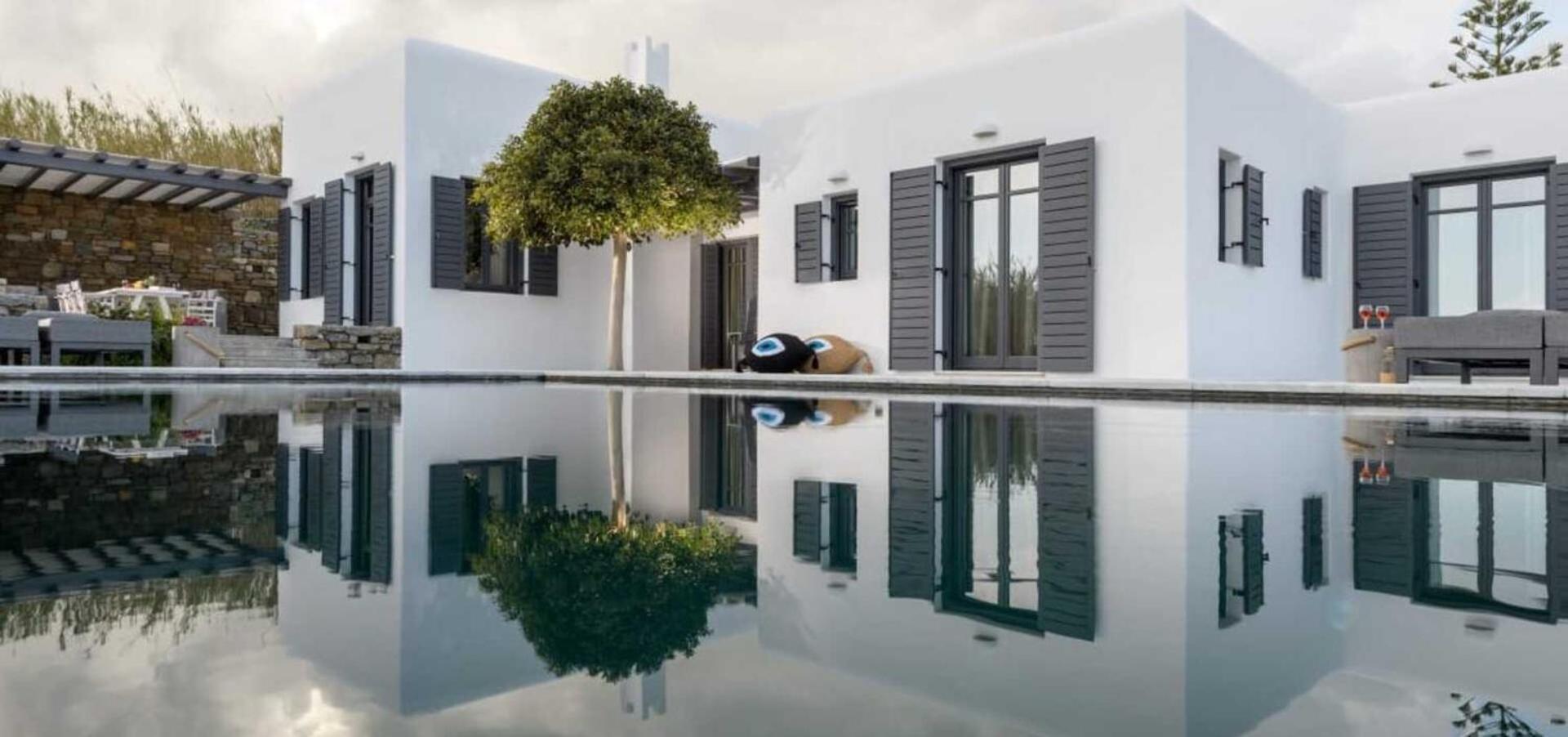 Villa Myconian Platinum Senior & Deluxe *
