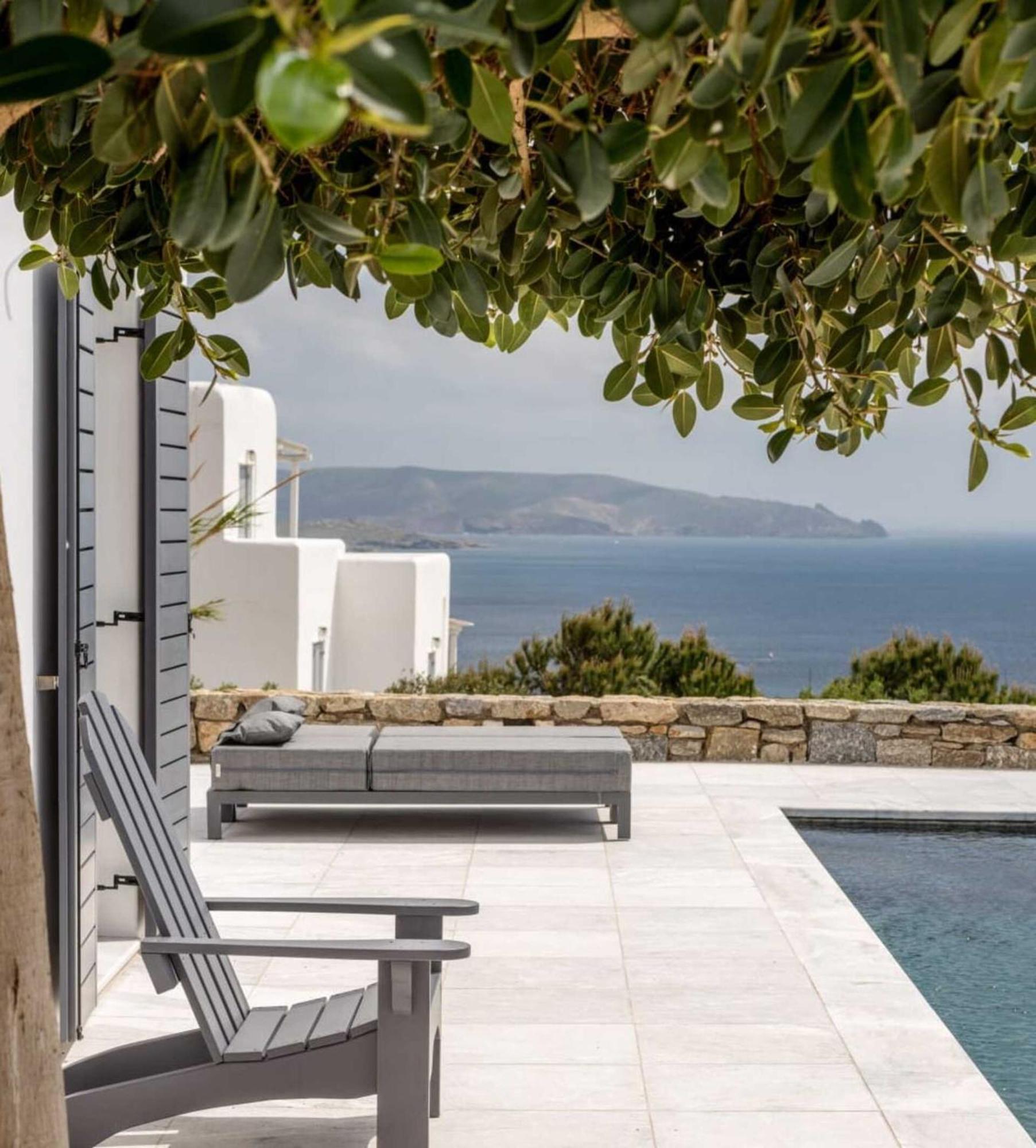 Villa Myconian Platinum Senior & Deluxe *