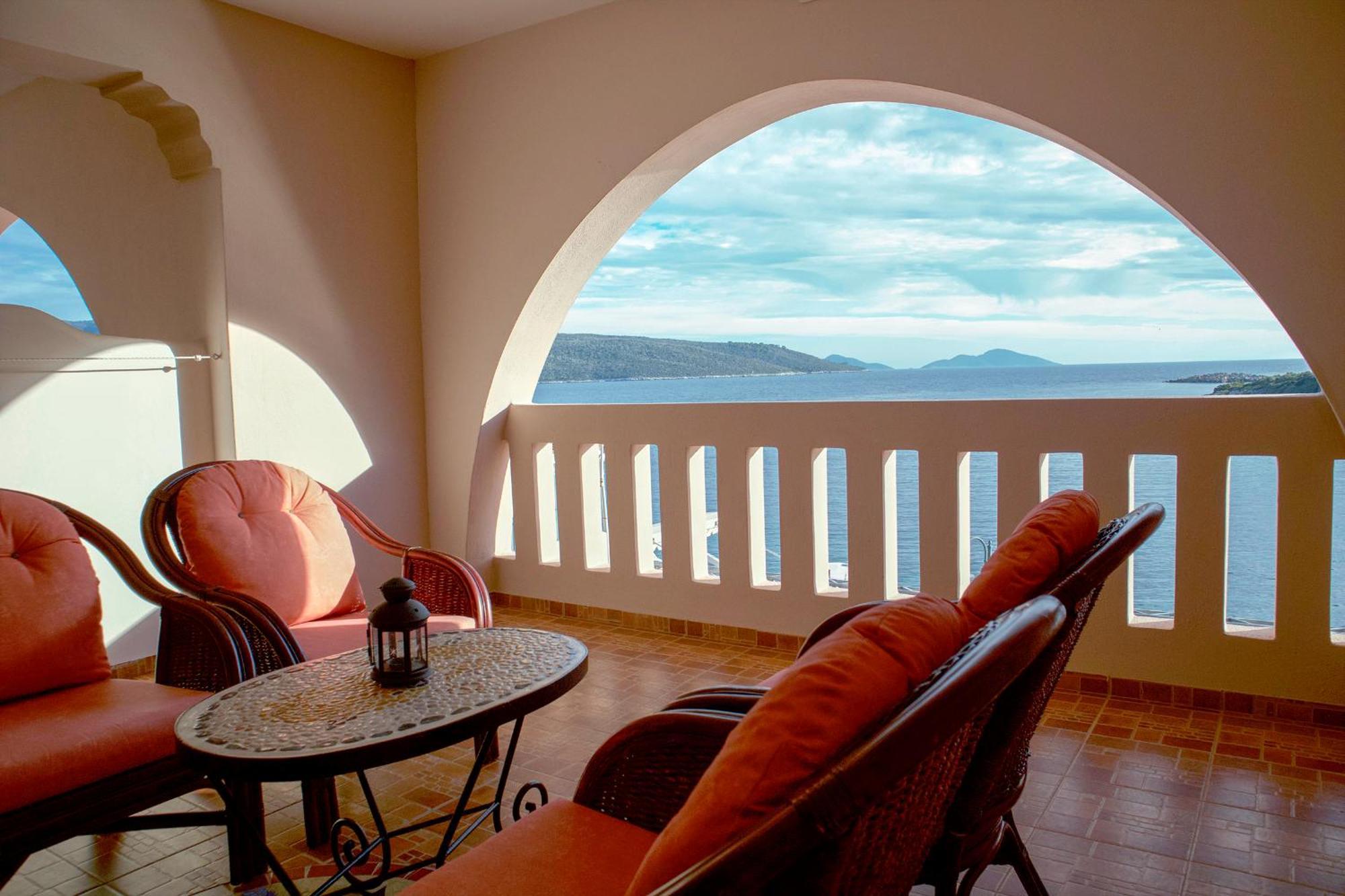 Sossinola Aparthotel Steni Vala Alonissos