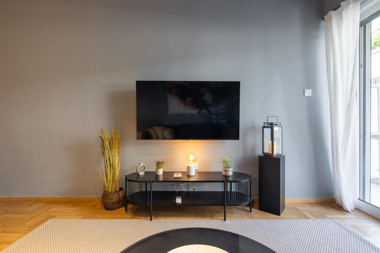 Zephyr 3-bedroom In Apartment *