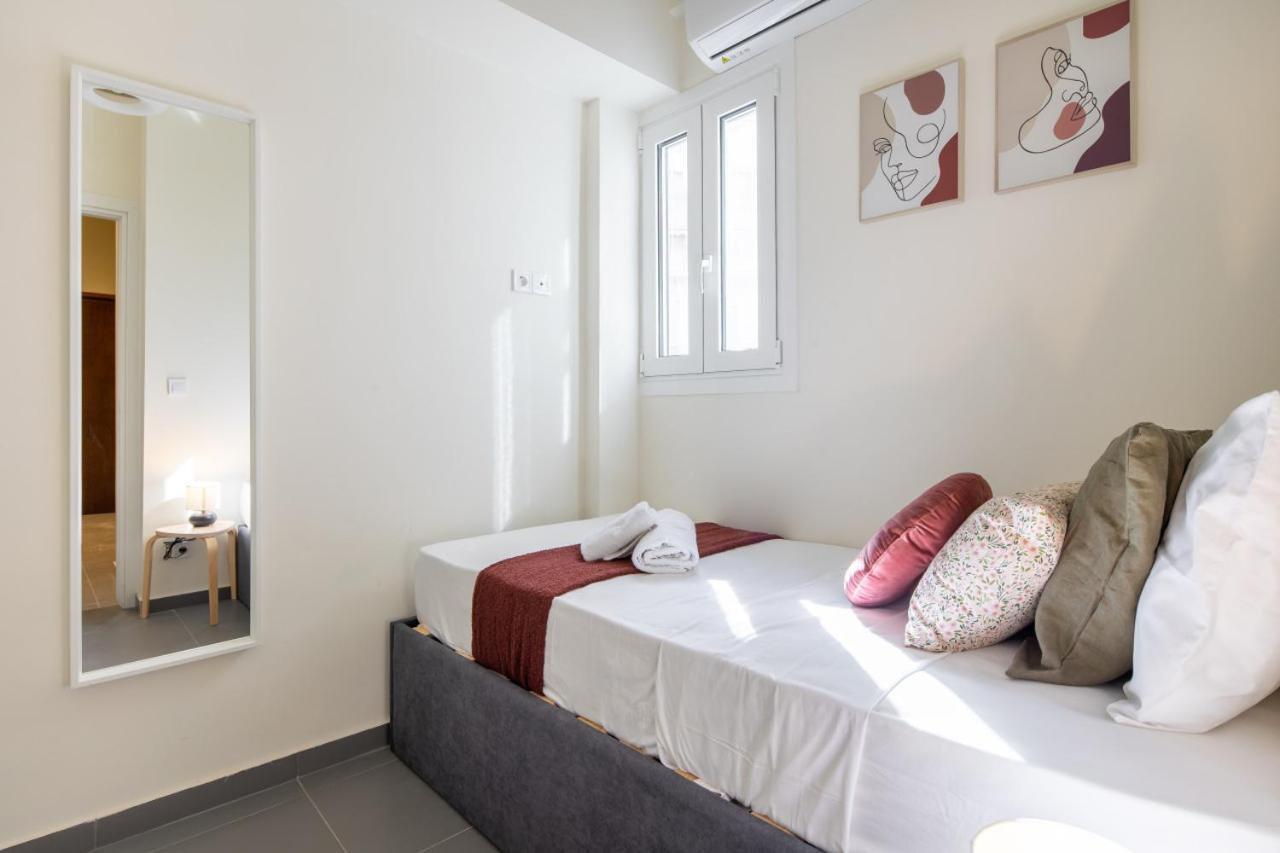 Zephyr 3-bedroom In * Athens
