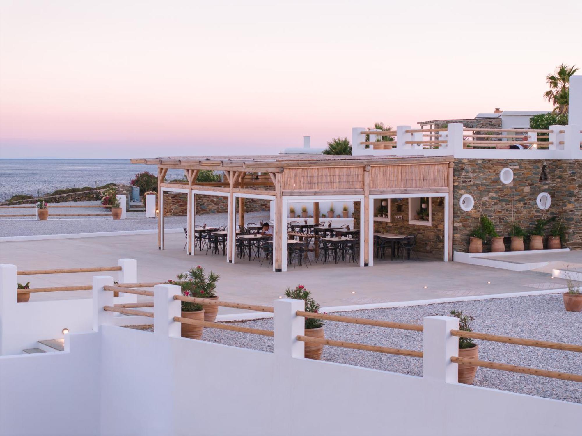 Royal-ma Resort *