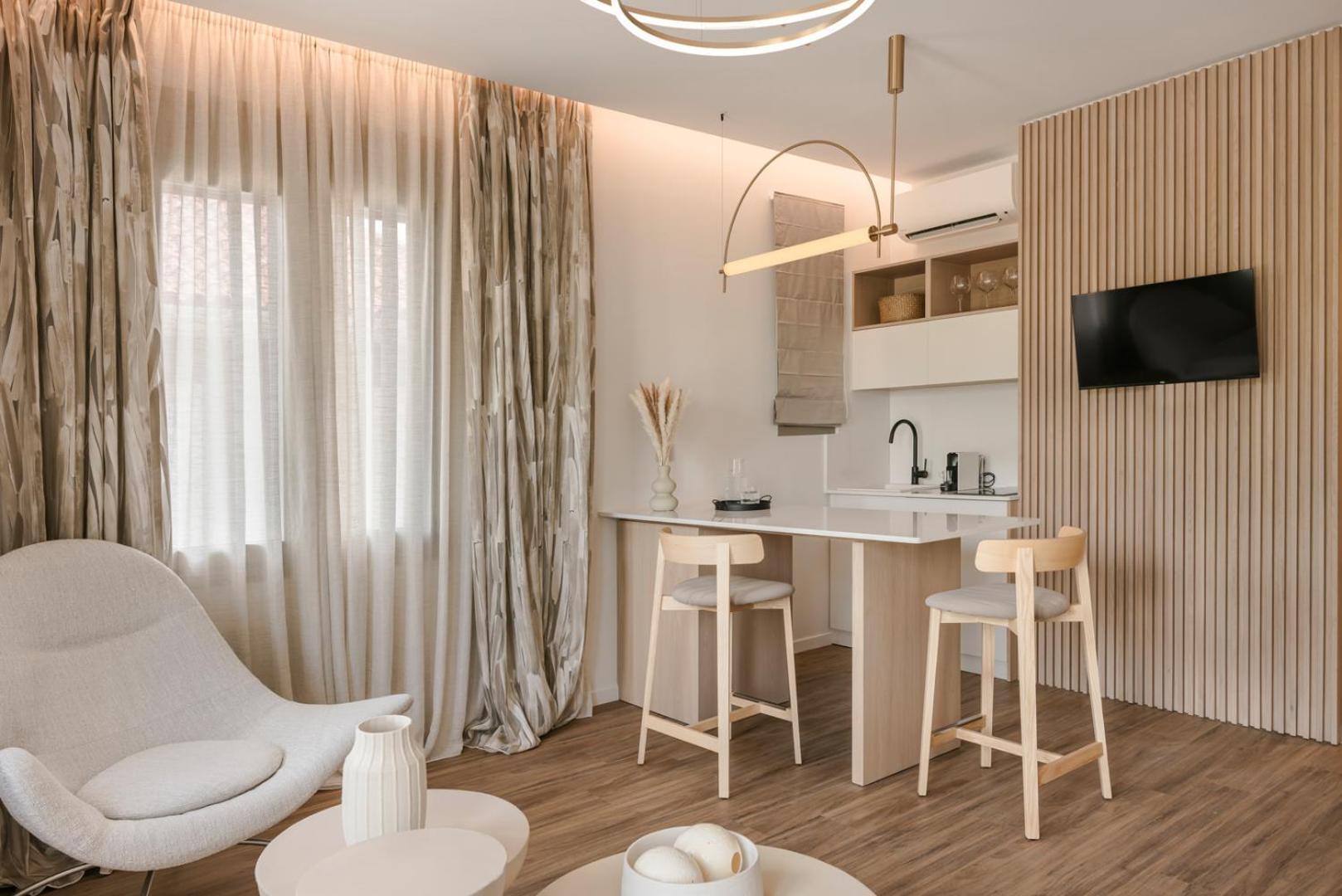 Piazza Apartment