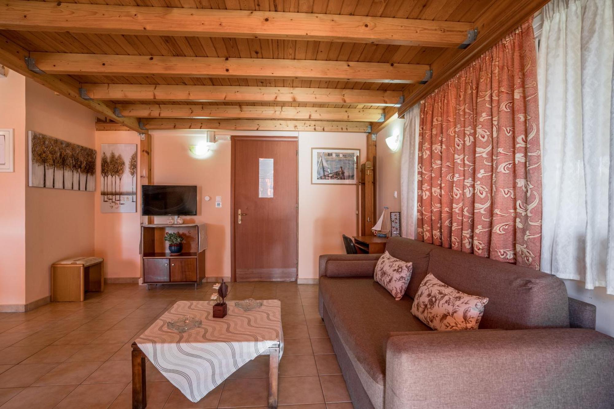Apartment Belleza Lixouri