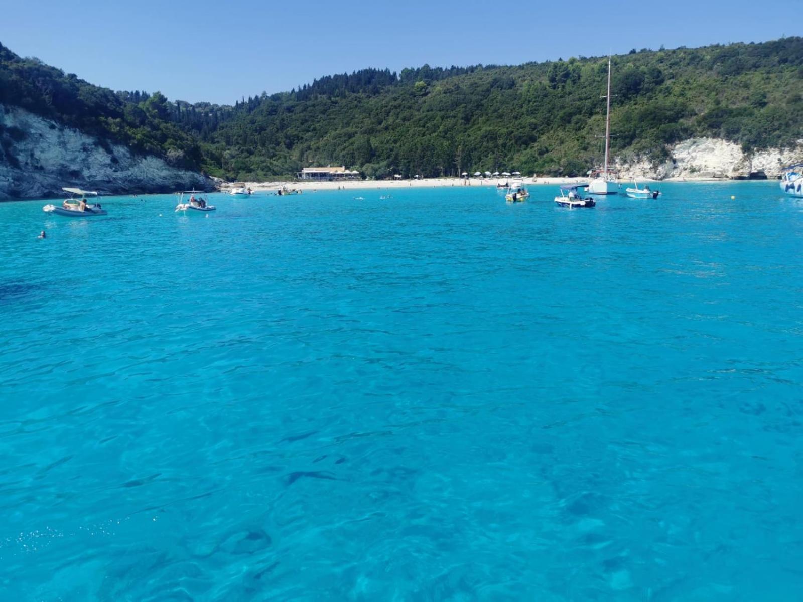 Anemomylos Luxus Suites-boutique & Pool Apartment *