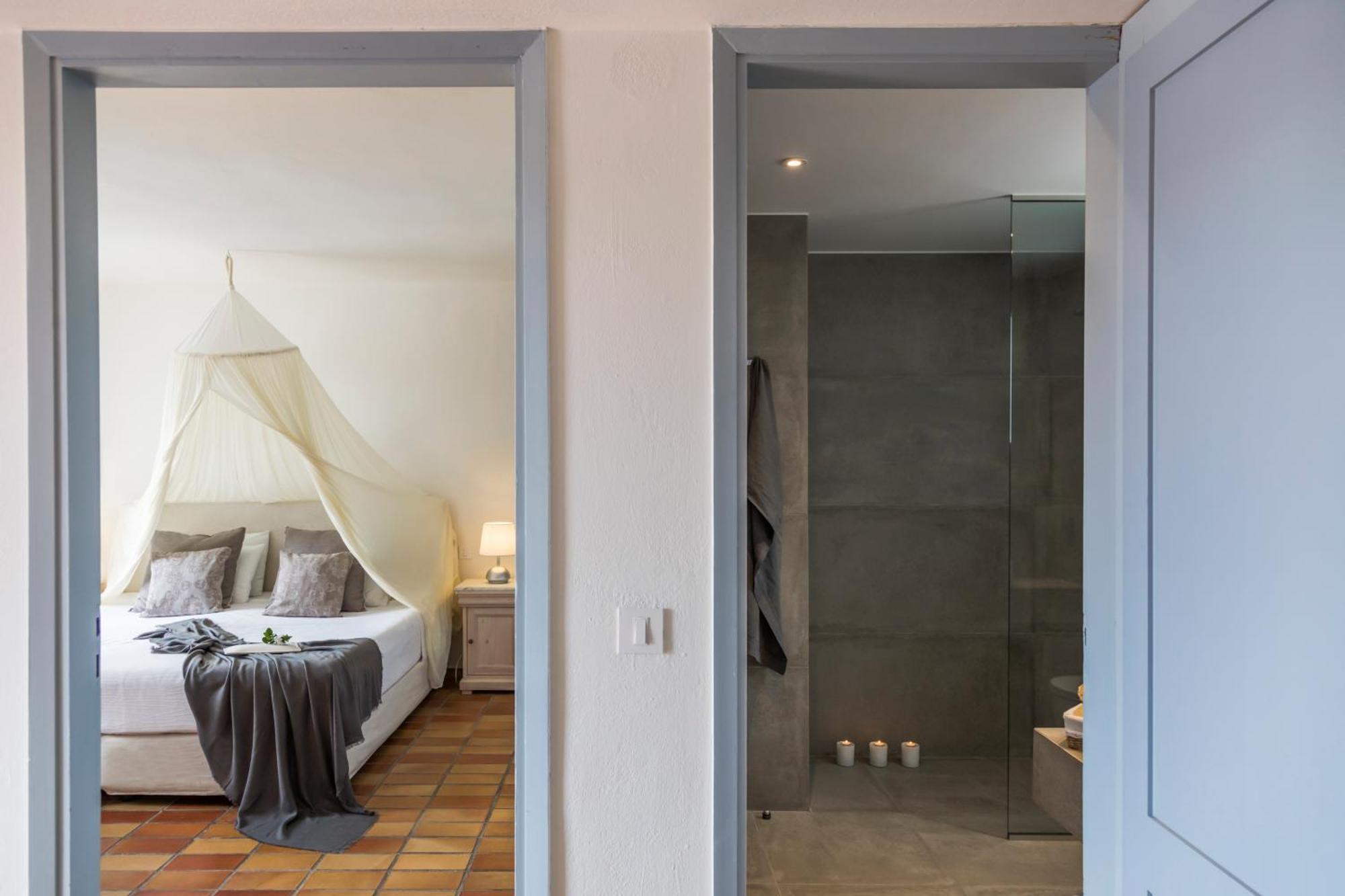 Candia Park Village Hotel