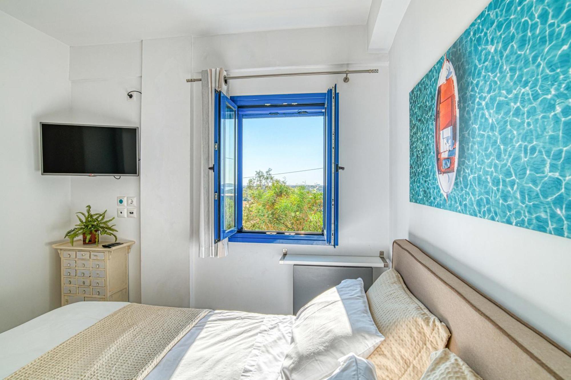 Paradisia Private Swimming Pool And Jacuzzi Apartment Parikia (Paros)