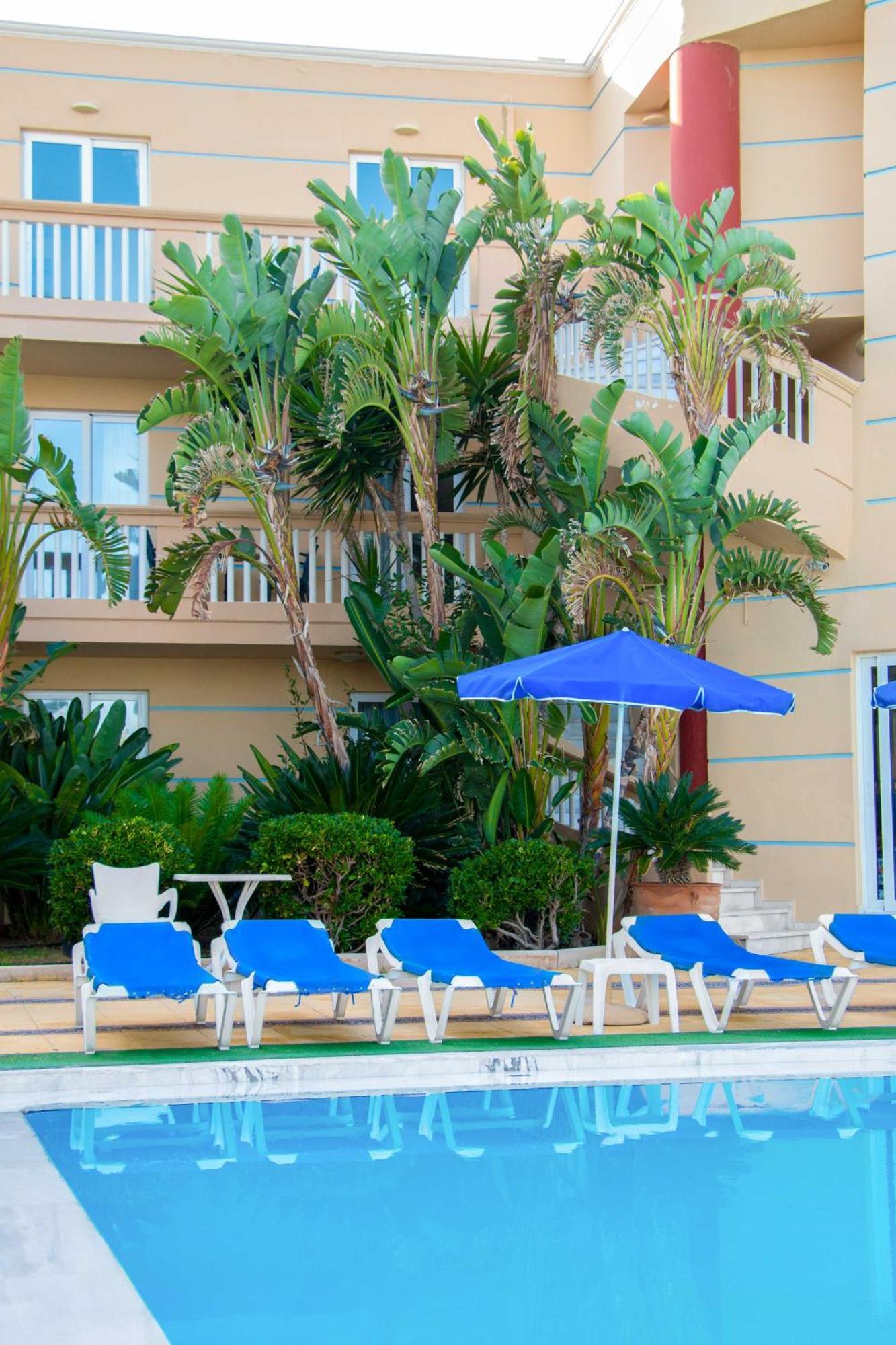 Futura Aparthotel 2*