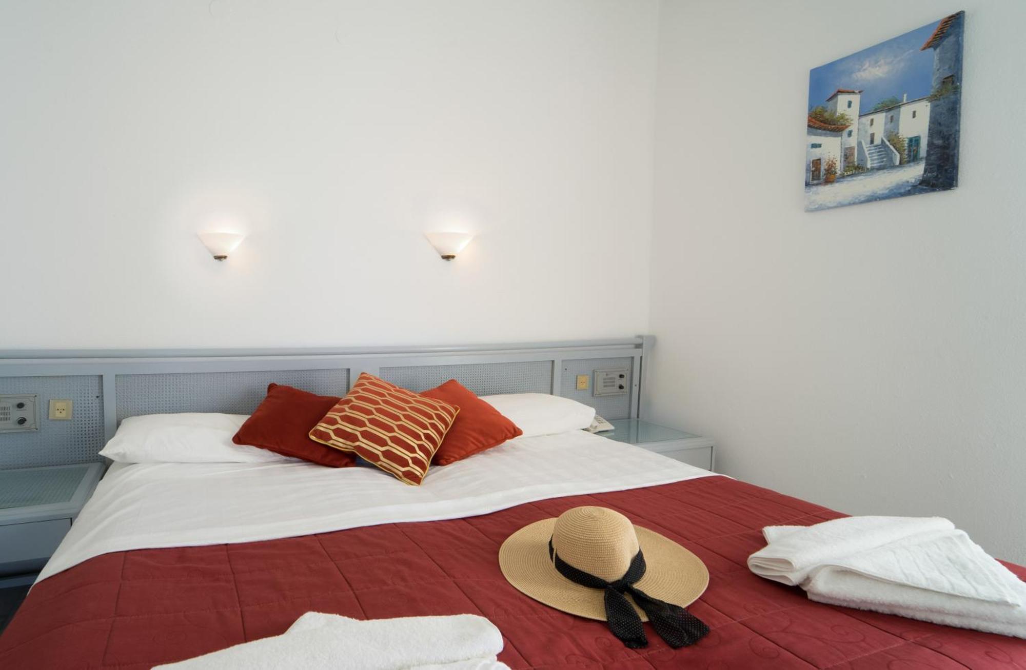 Aparthotel Futura