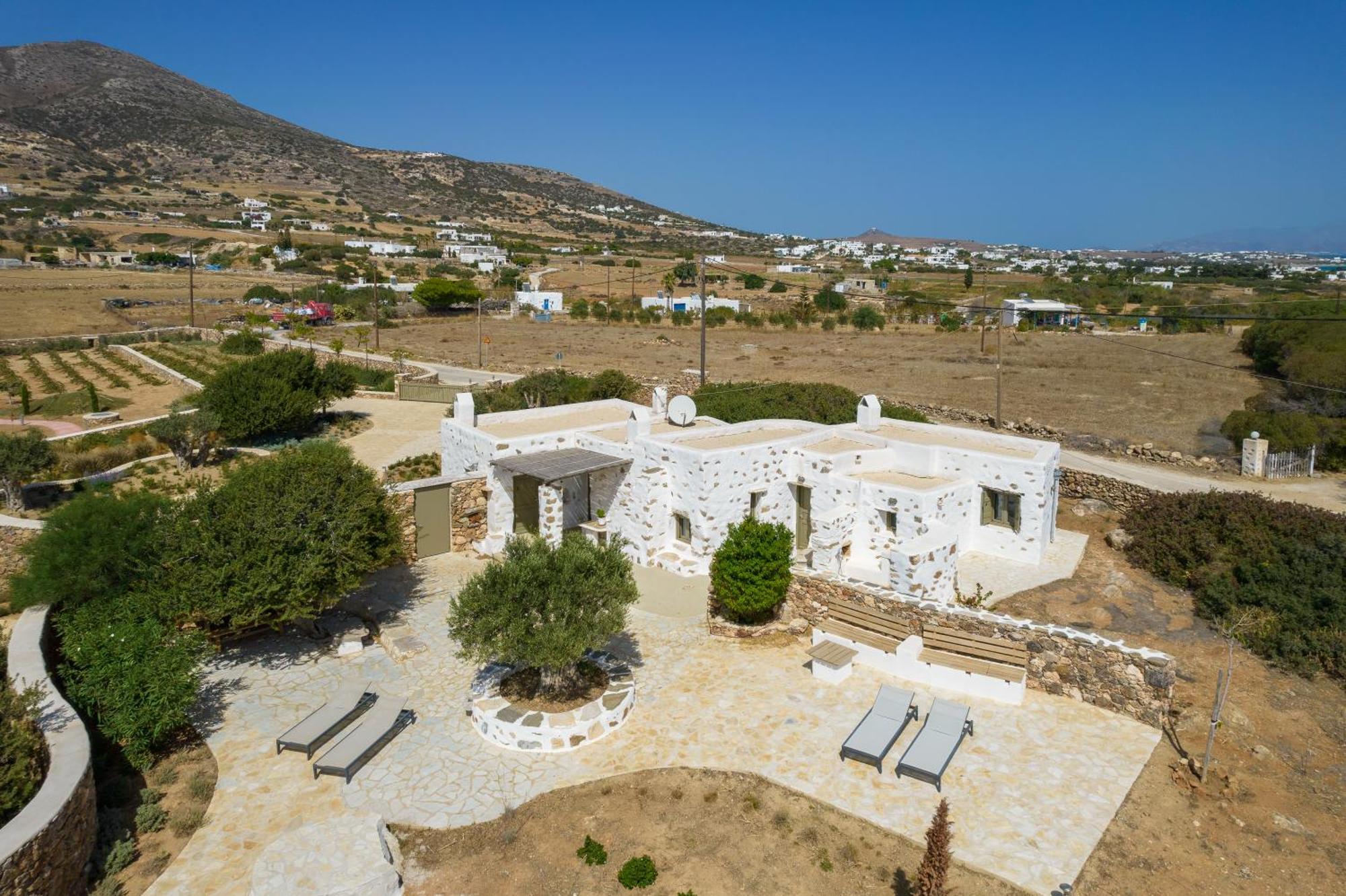 Eleonas Estate - With Partially Private Pools & Professional Tennis Court *
